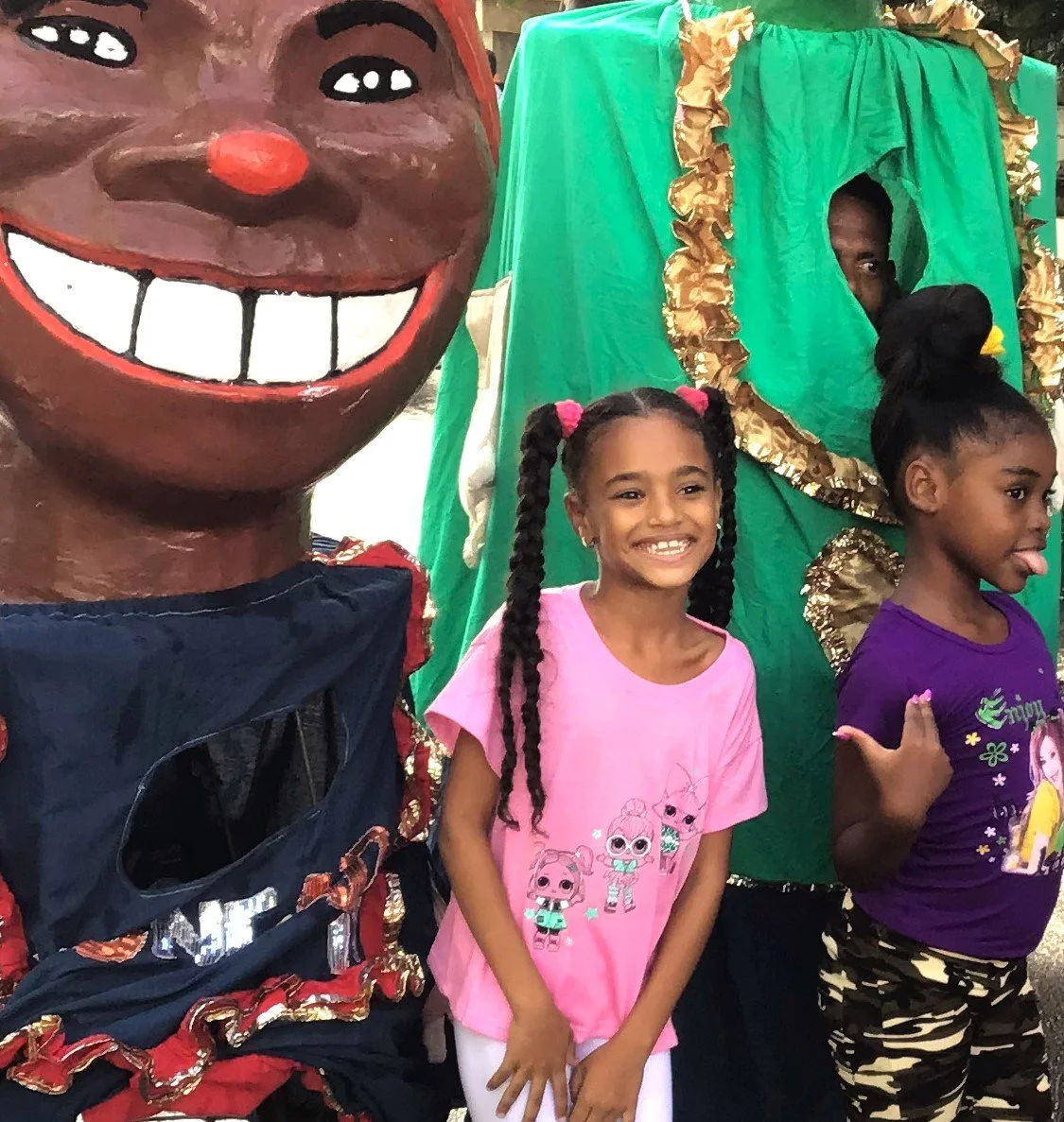 Carnaval de niños, Calle Garzón 