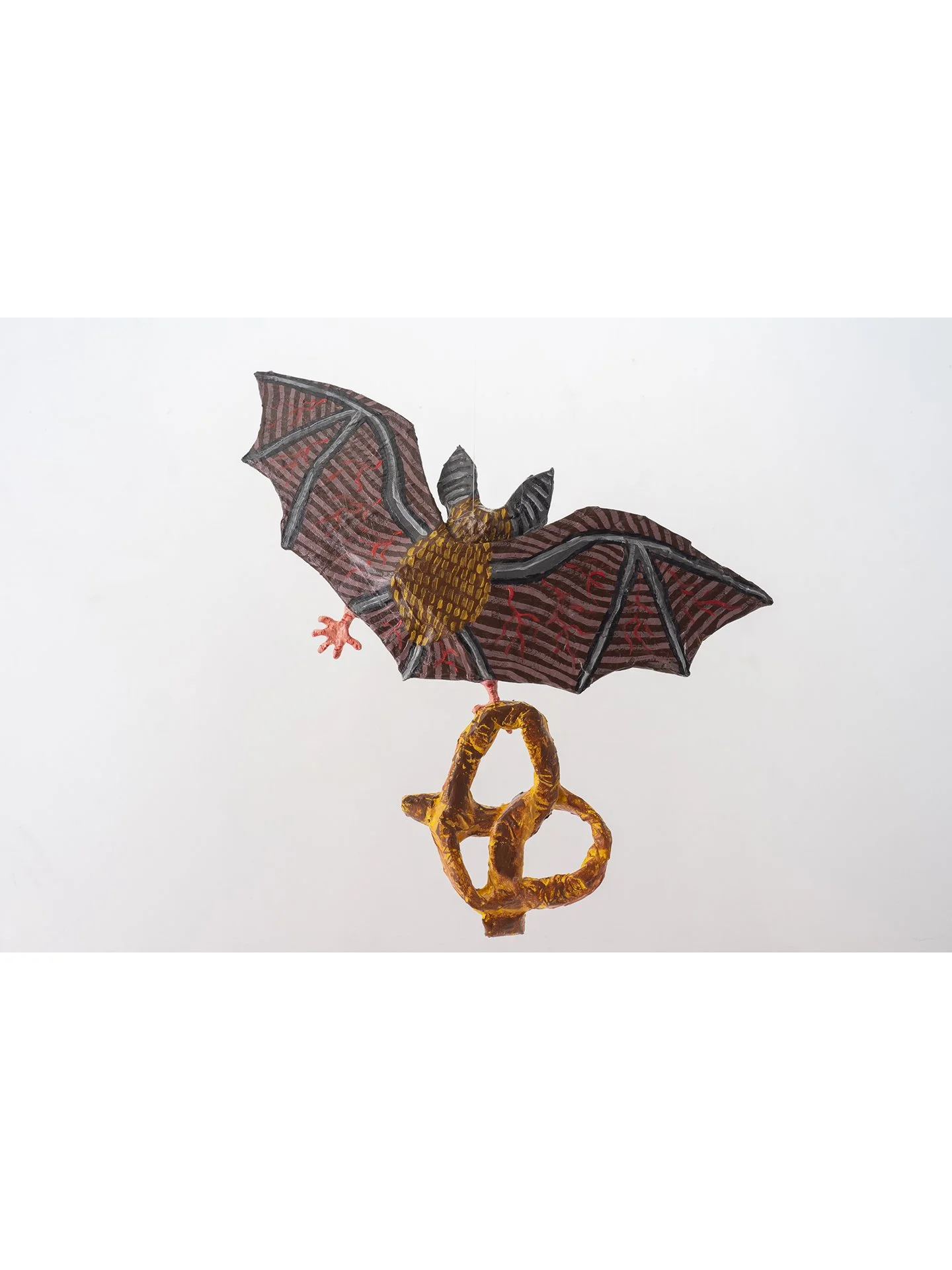 AndreaBergen_PretzelBat_24x17.5x4_BJB_DSC0911_web.jpg