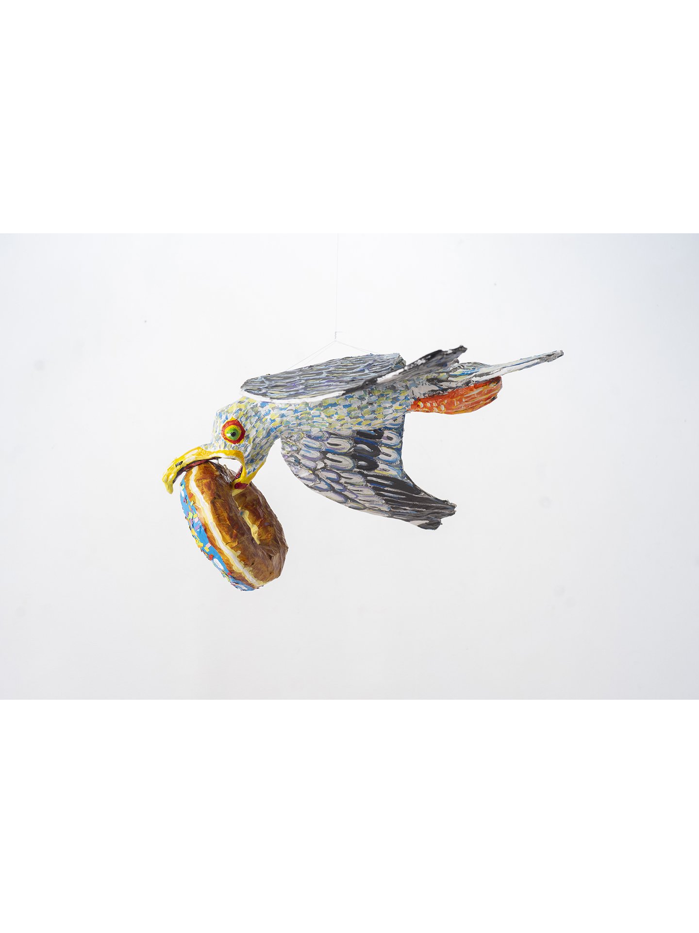 AndreaBergen_BlueDonutSeagull_29x10x20_BJB_DSC0731_web.jpg