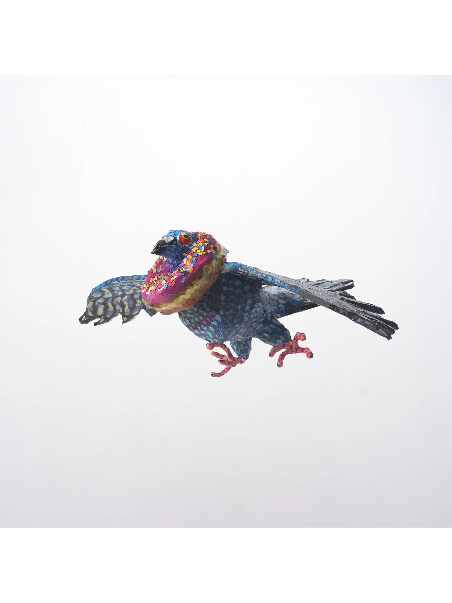 AndreaBergen_PinkDonutPigeon_29x10x17_BJB_DSC0488_web.jpg