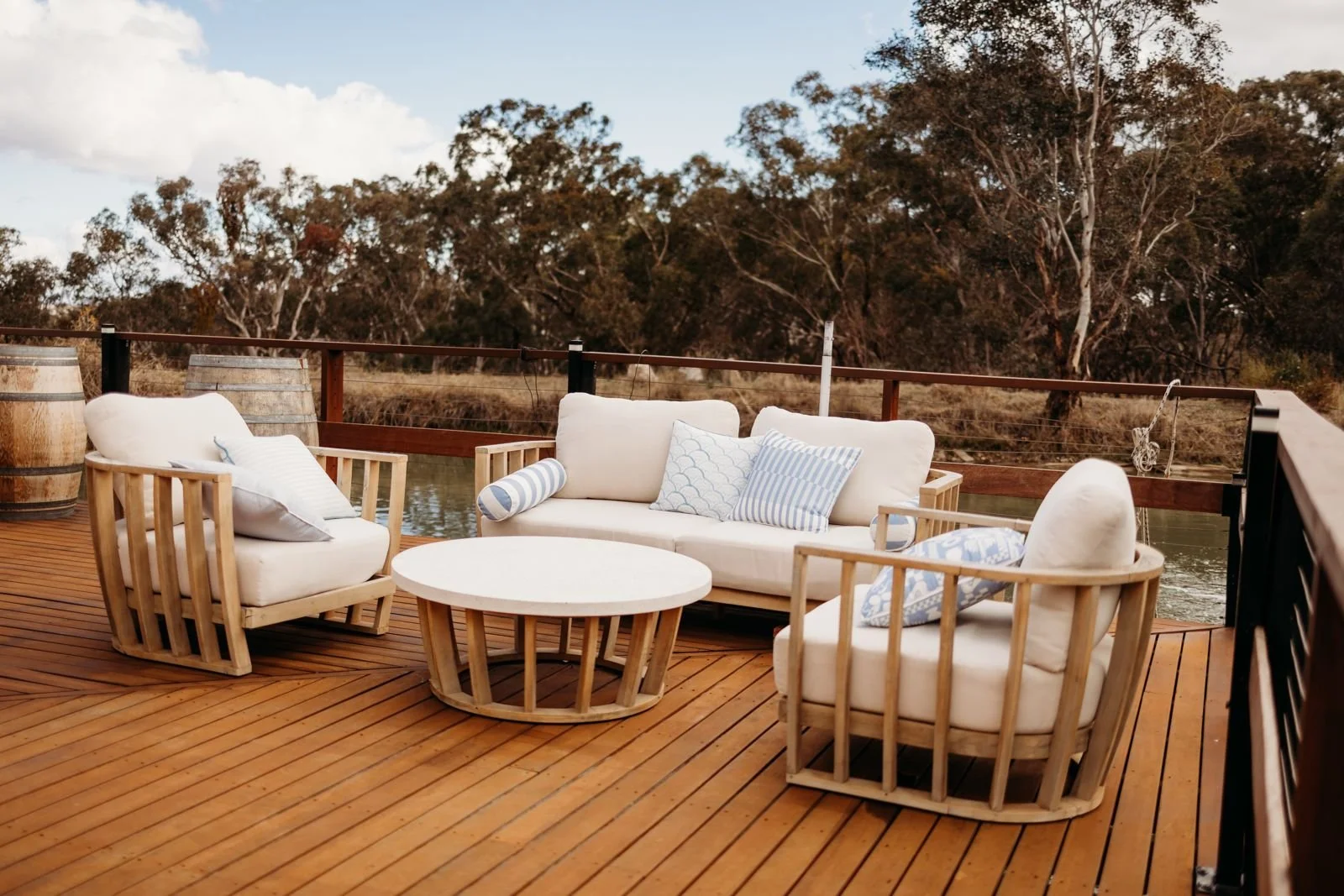 Outdoor seating at Winburndale Winery Cellar Door near Bathurst