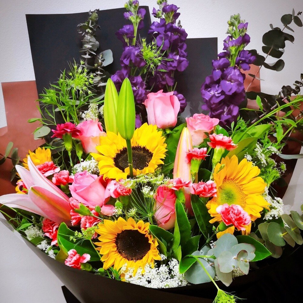 Florist Choice: Fiesta