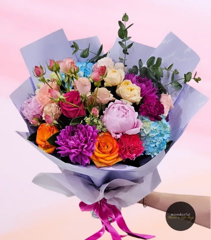 .
🌸 Treat your mum to the timeless beauty of peonies this Mother's Day. Indulge in their delicate fragrance and stunning blooms. You deserve it! 

💖 Order now to receive a 10% early bird discount! This special offer ends on 10th May.
&mdash;&mdash;