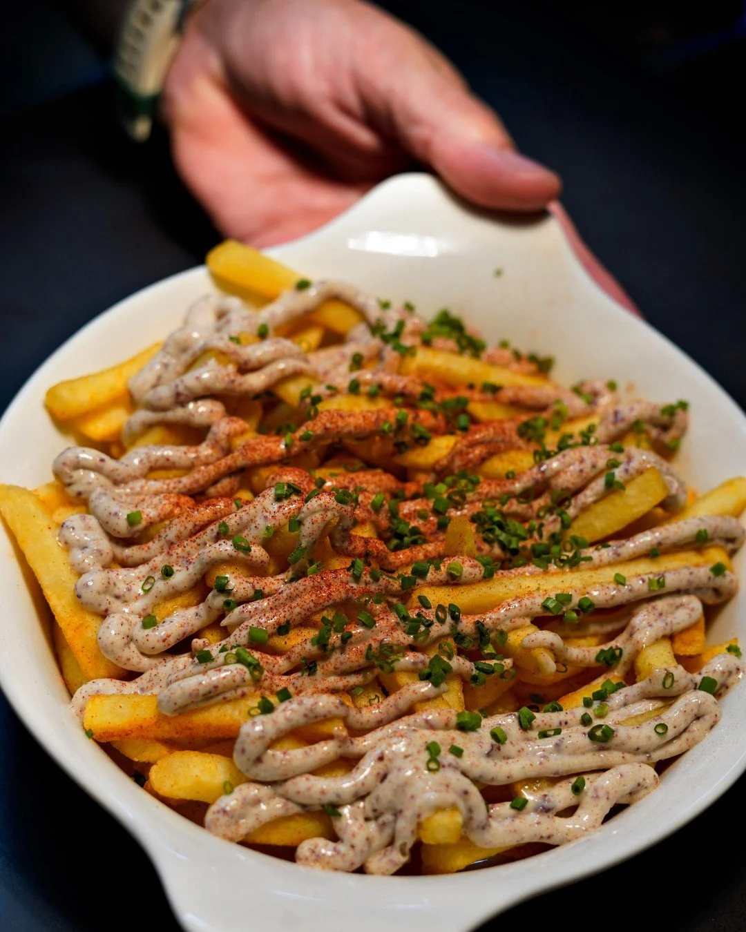 Unsere N&uuml;ni Pommes Frites mit Soutzouki-Mayo 🤤

#essengehen #n&uuml;ni #gastro #griechischinzurich #griechisch #mediterran #altstetten #z&uuml;rich #restaurant #hummus #dip #gemeinsamgeniessen