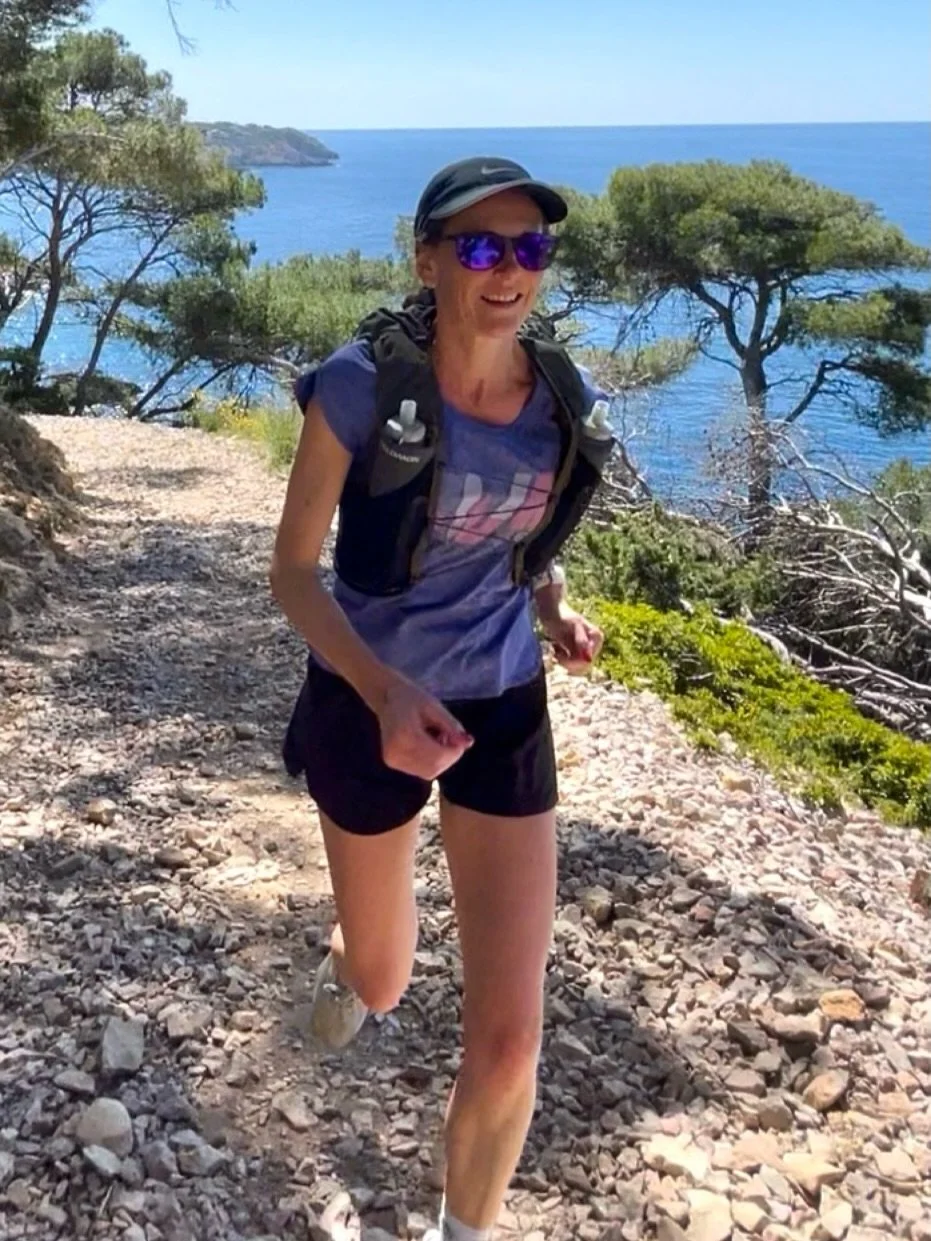 Chasing new paths, where each step feels like a quiet kind of freedom.
The climb burns softly, but the views unfold like a reward. 🏃&zwj;♀️🤩💝
Happy May Day everyone 🌿

#throwback 
#runtoexplore #training #runandsmile #runwithaview
