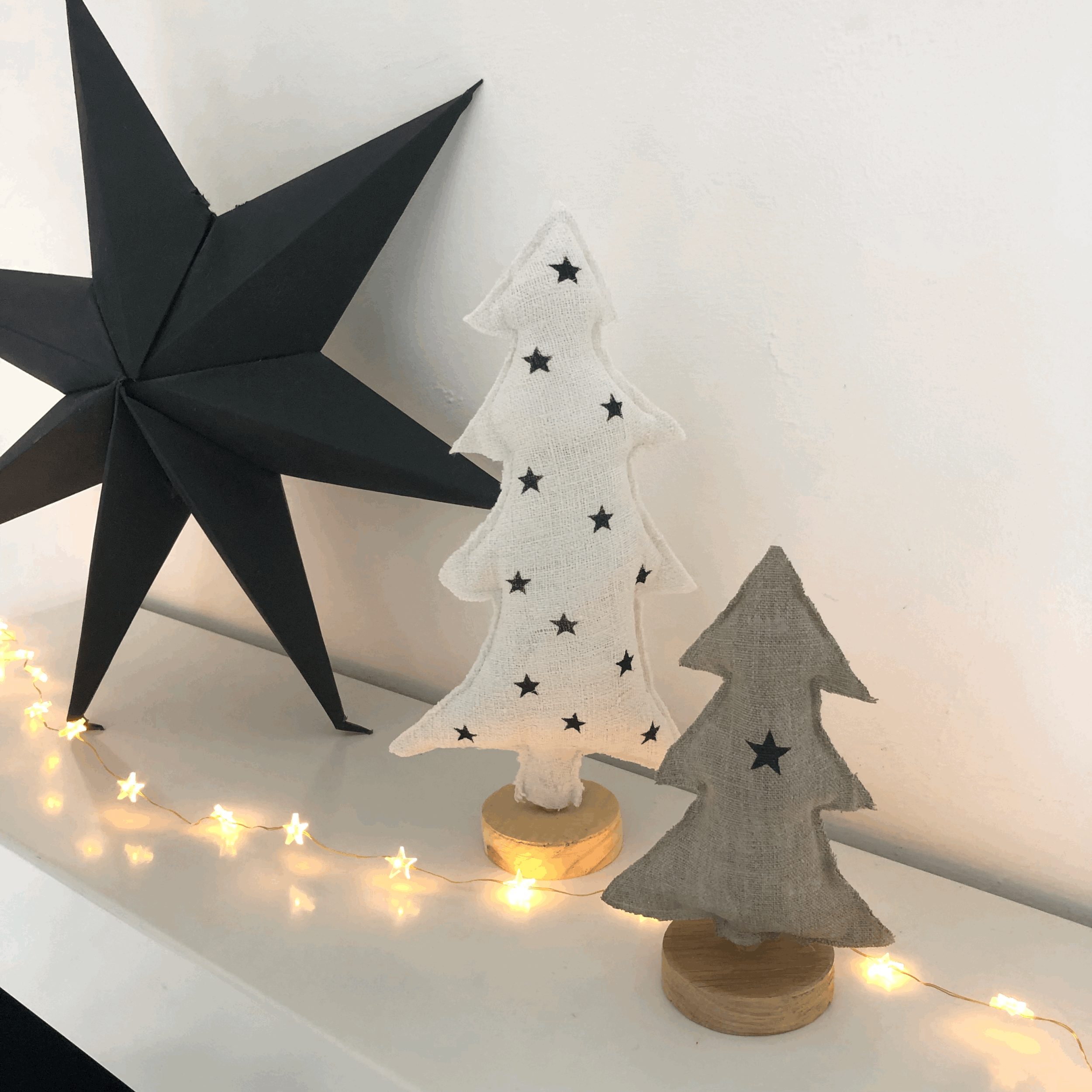 Lot de 2 sapins de Noël en tissu (lot 1)