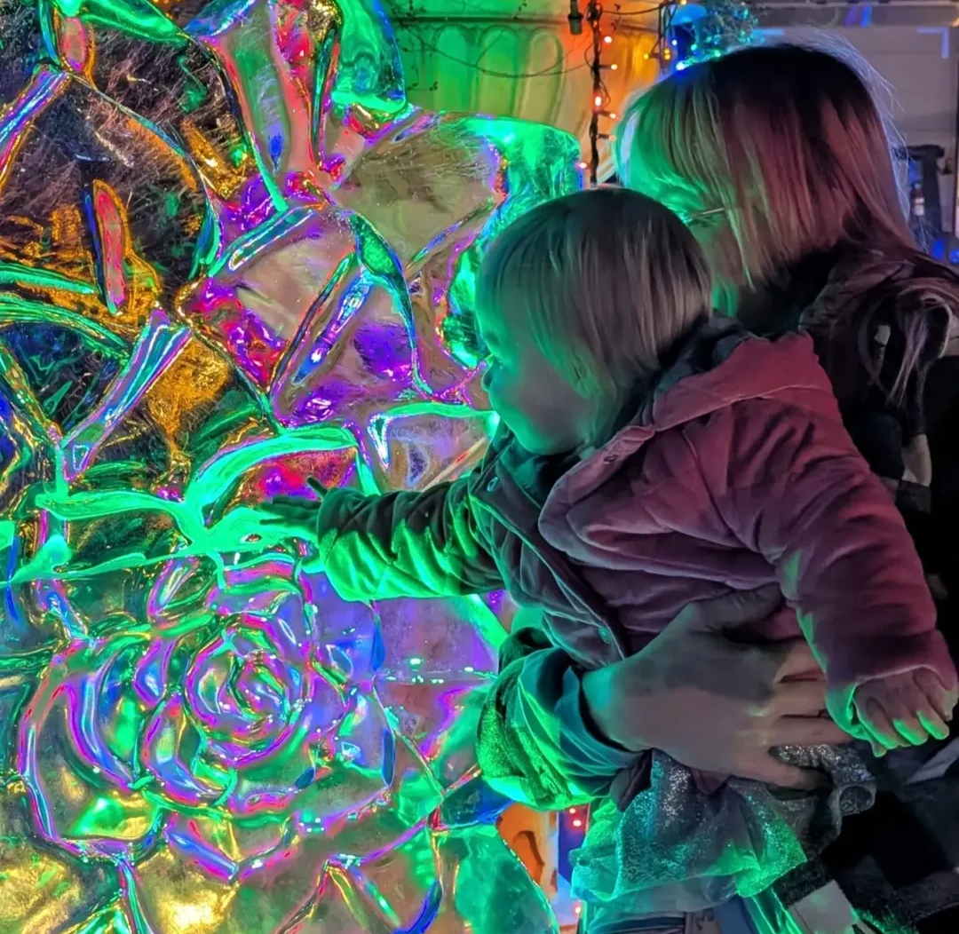Ice Carving Show