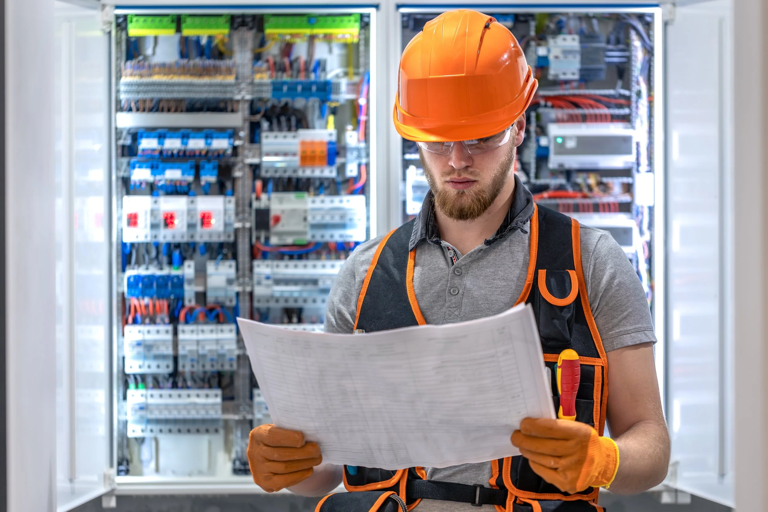 How to Get Your Electrical Master License: State Requirements, Exam Prep, and Pay Bump in 2026