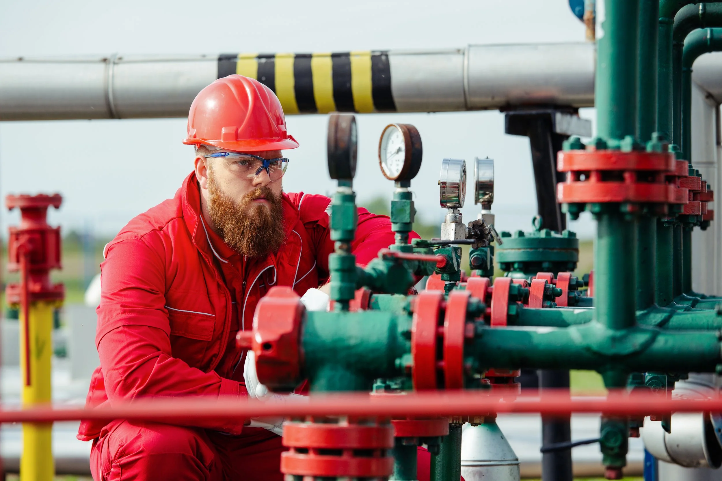 Best-Paying Electrical Work in 2026: Industrial vs. Commercial vs. Residential
