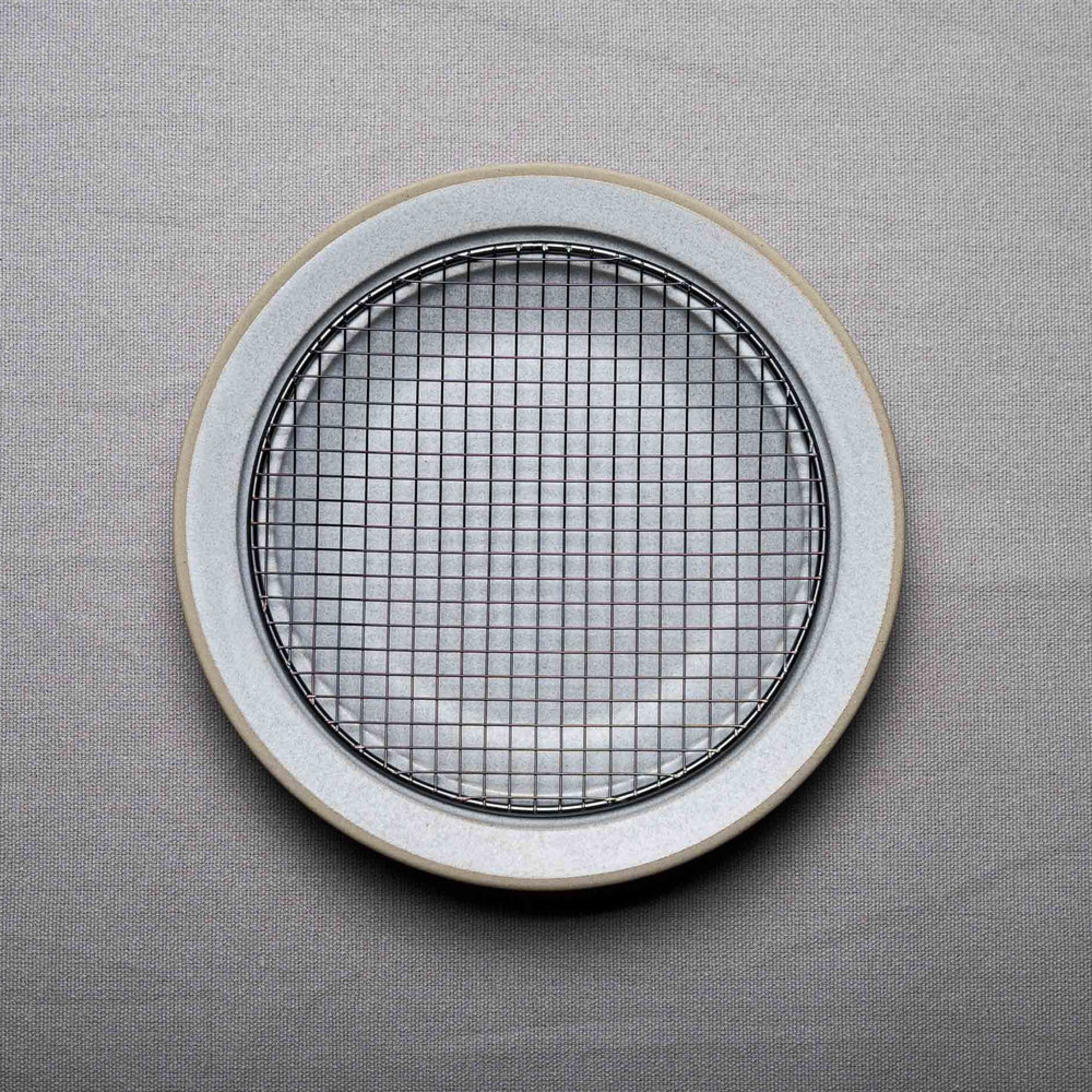 assiette-ceramique-mino-filet-amime-5.jpeg