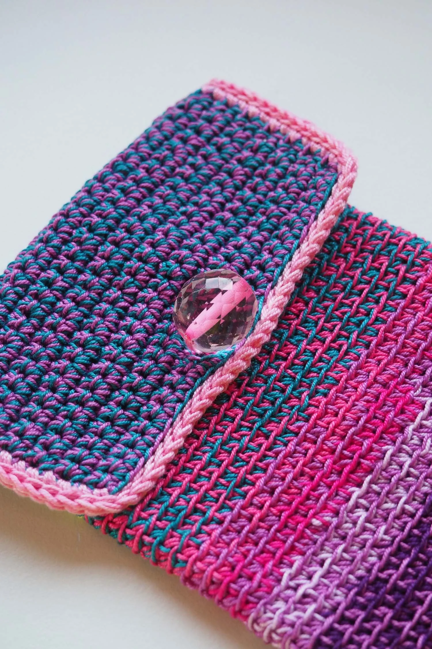 SLIM Pouch