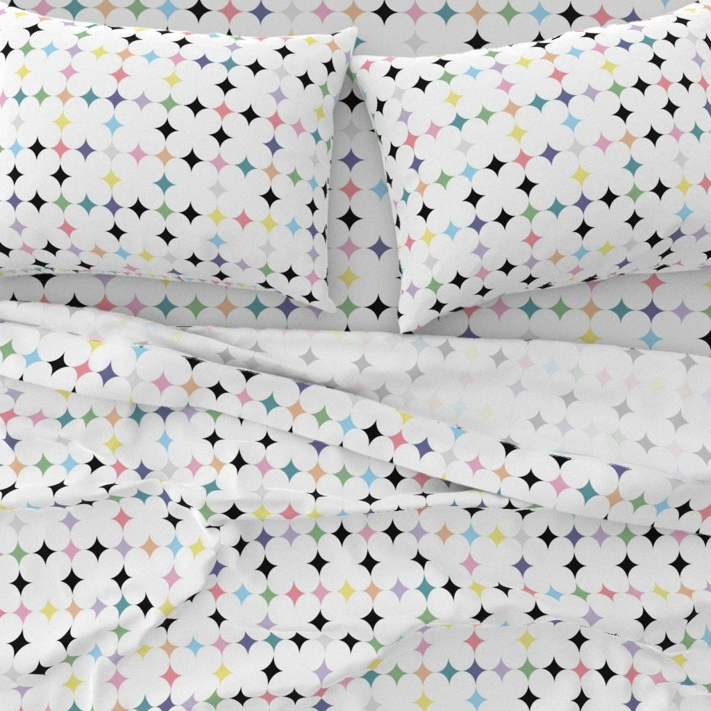Simple Geometric White Dollhouse Flowers - with Multicolor and Black Diamond Twinkles Sheet Set