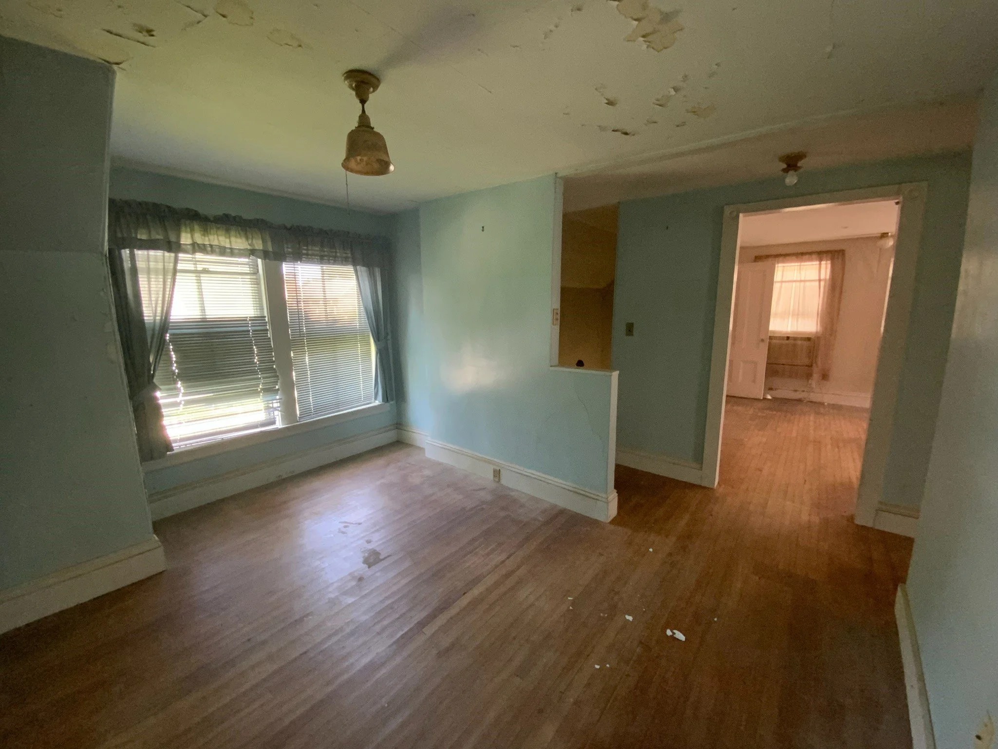 existing bonus room.jpeg