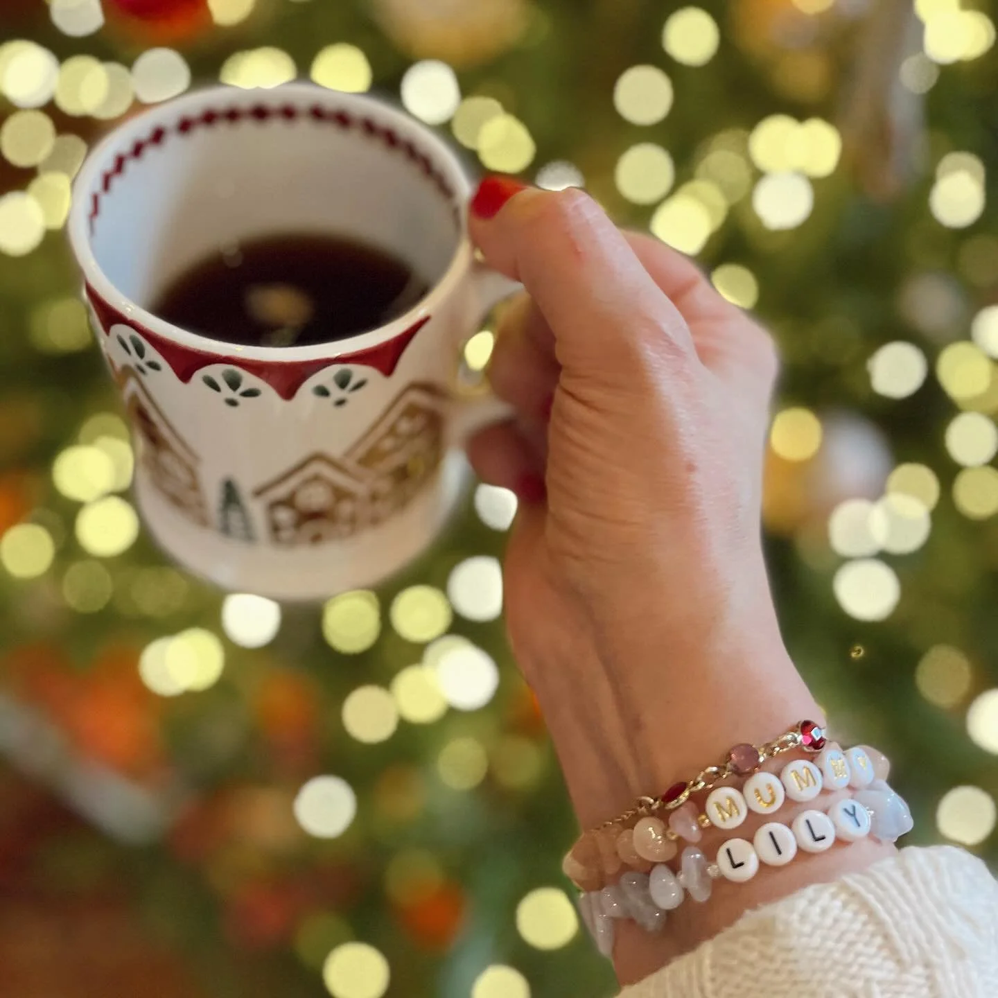 Hope you had a very merry little Christmas 🎄❤️

#crystalbracelets #crystalenergy #crystaljewelry #braceletsofinstagram #braceletoftheday #mumsofinstagram #inspiration #healingcrystals #healingjourney #healingvibrations #treatyourself #merrychristmas