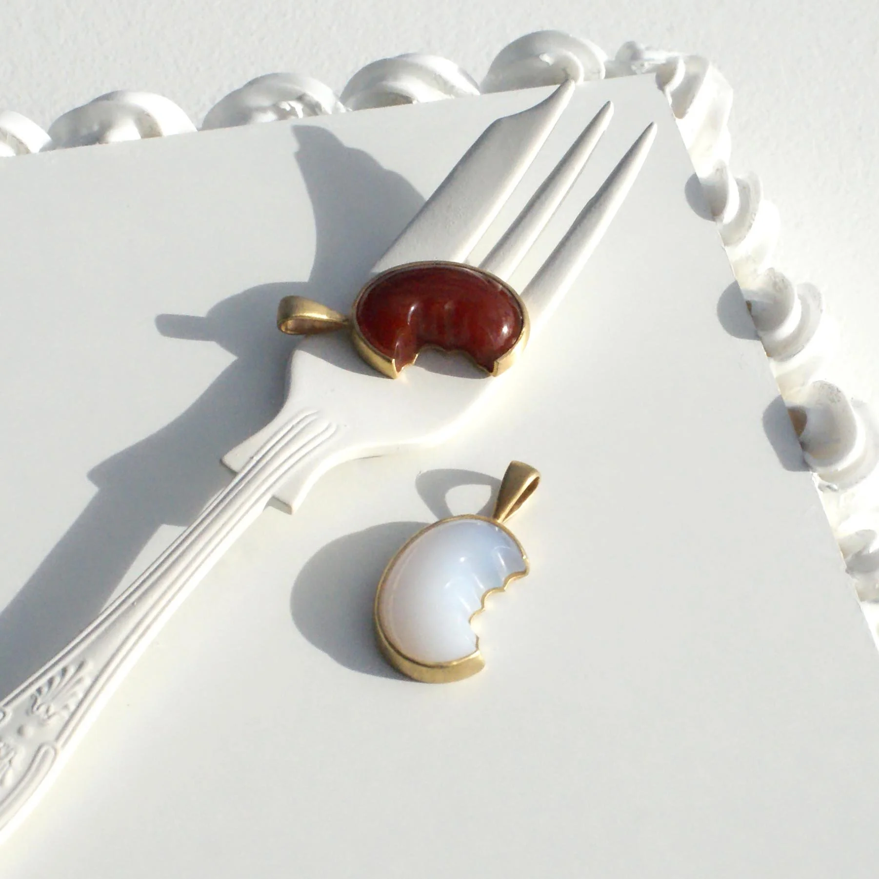 Petit Pendants