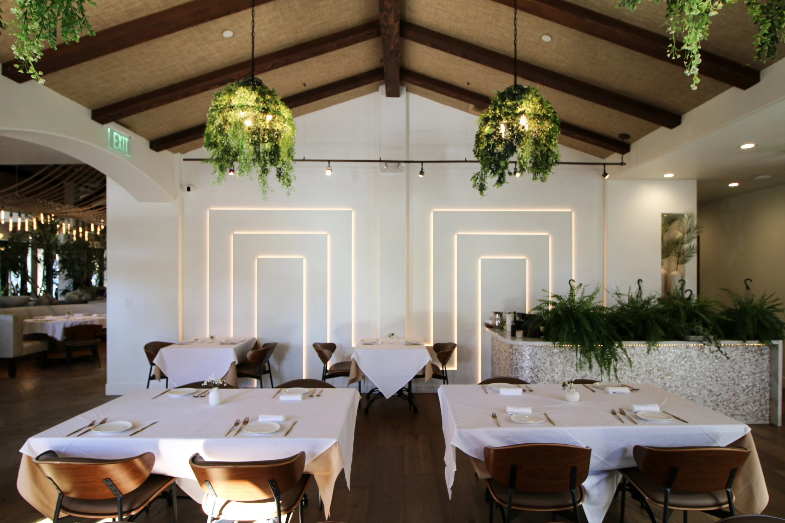 Dining Room 2, Dining Room 1 (d).jpg
