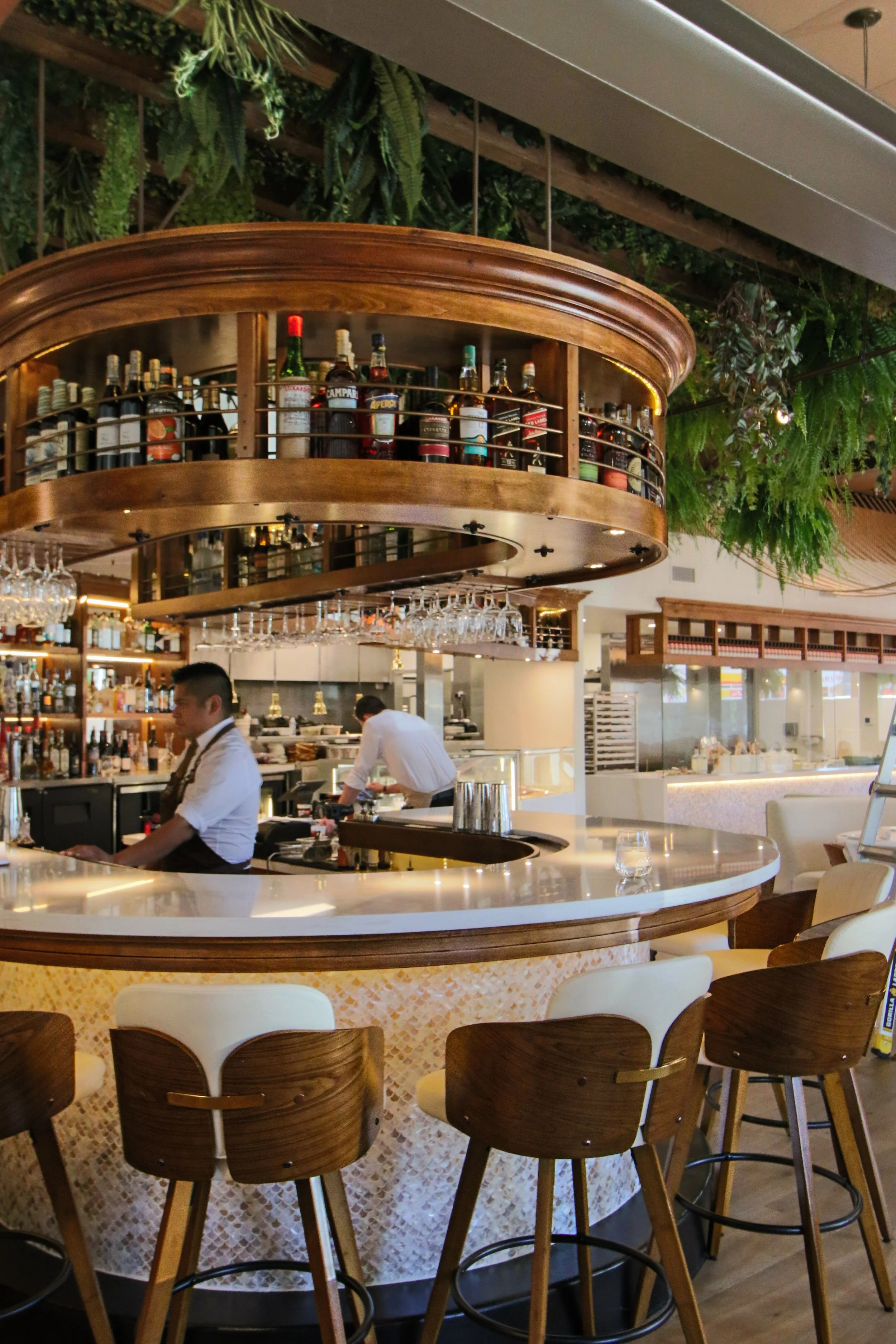 Bar (e).jpg