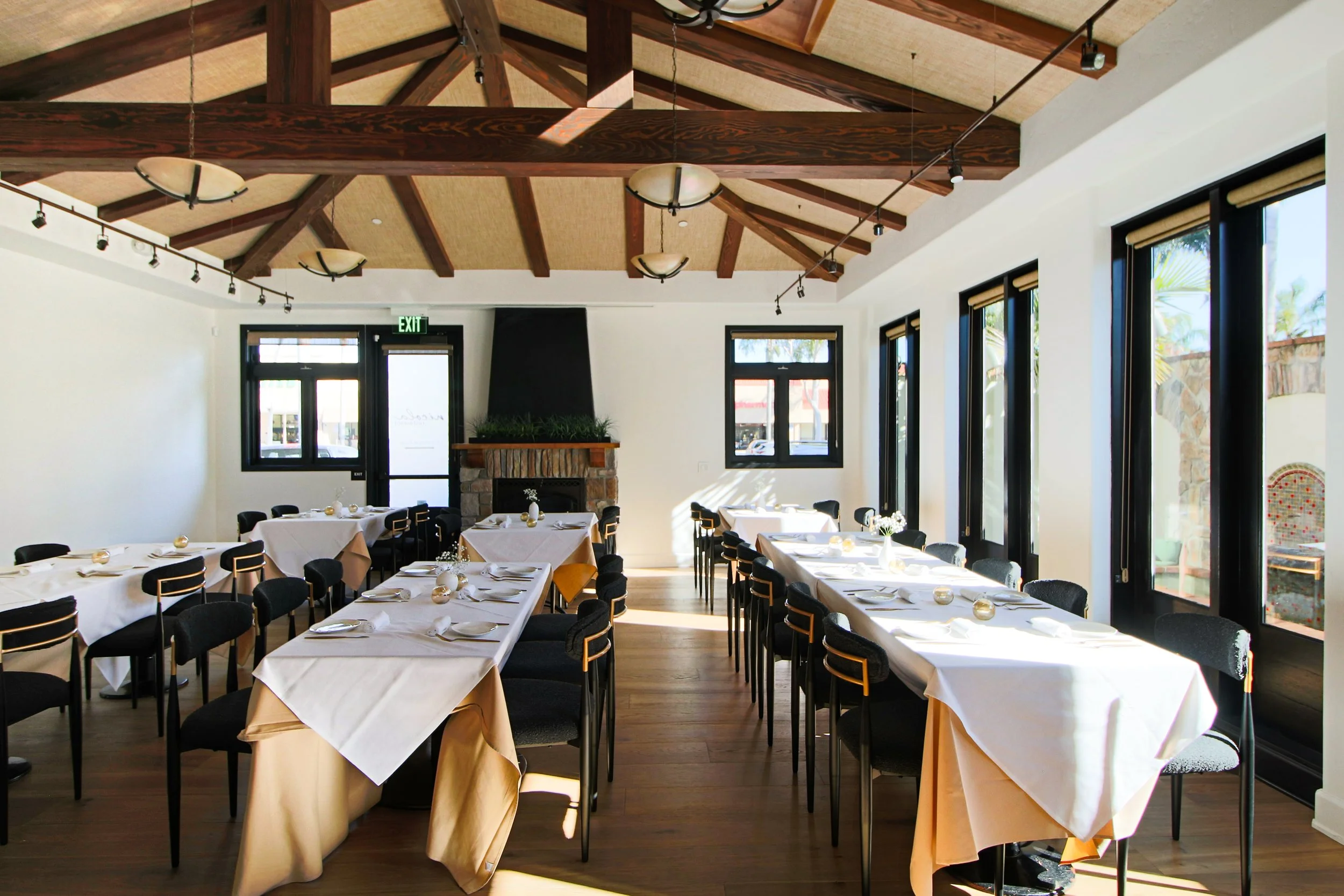 Banquet (a)-2.jpg