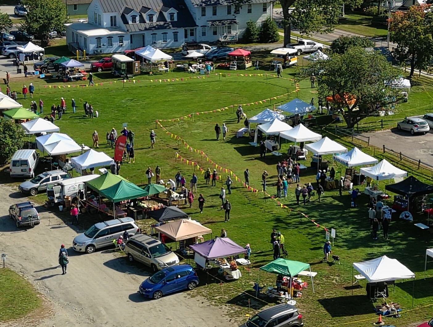 Hey 👋, market from above during the early hours of market is pretty cool 😎, don&rsquo;t you think? These shots were captured by Andy Yager. Thank you, Andy!