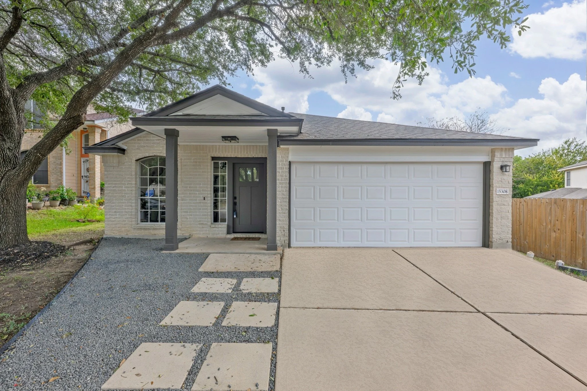 15308 Sarahs Creek Dr