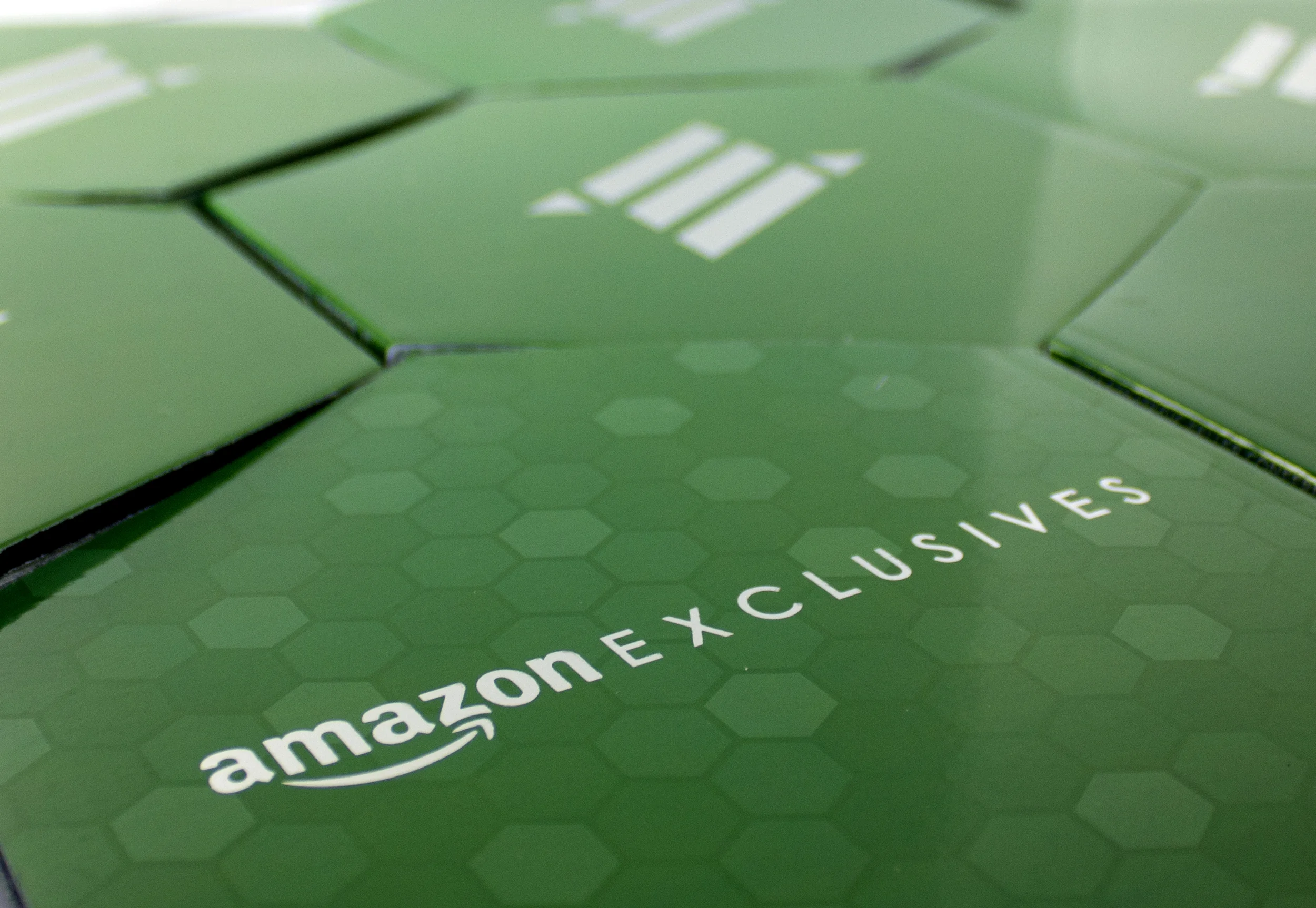 Amazon_back.jpg