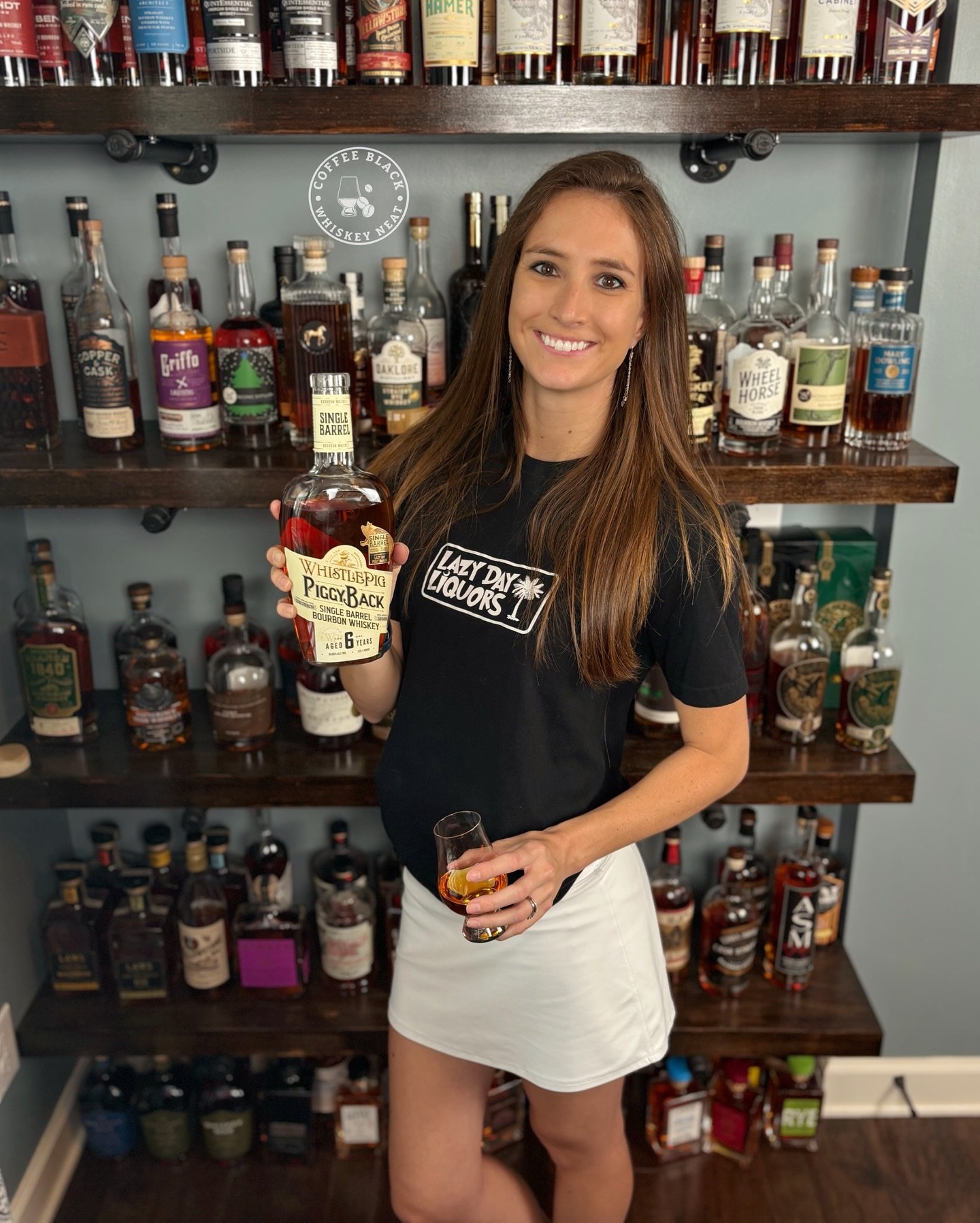 @lazydayliquors Piggy Smalls single barrel pick of @whistlepigwhiskey Piggy Back is a 6 yr bourbon at 120.1 proof. Cornbread and blackberry jelly on the nose followed by biscotti and jelly beans on the palate with a toffee and sweet mint finish. What