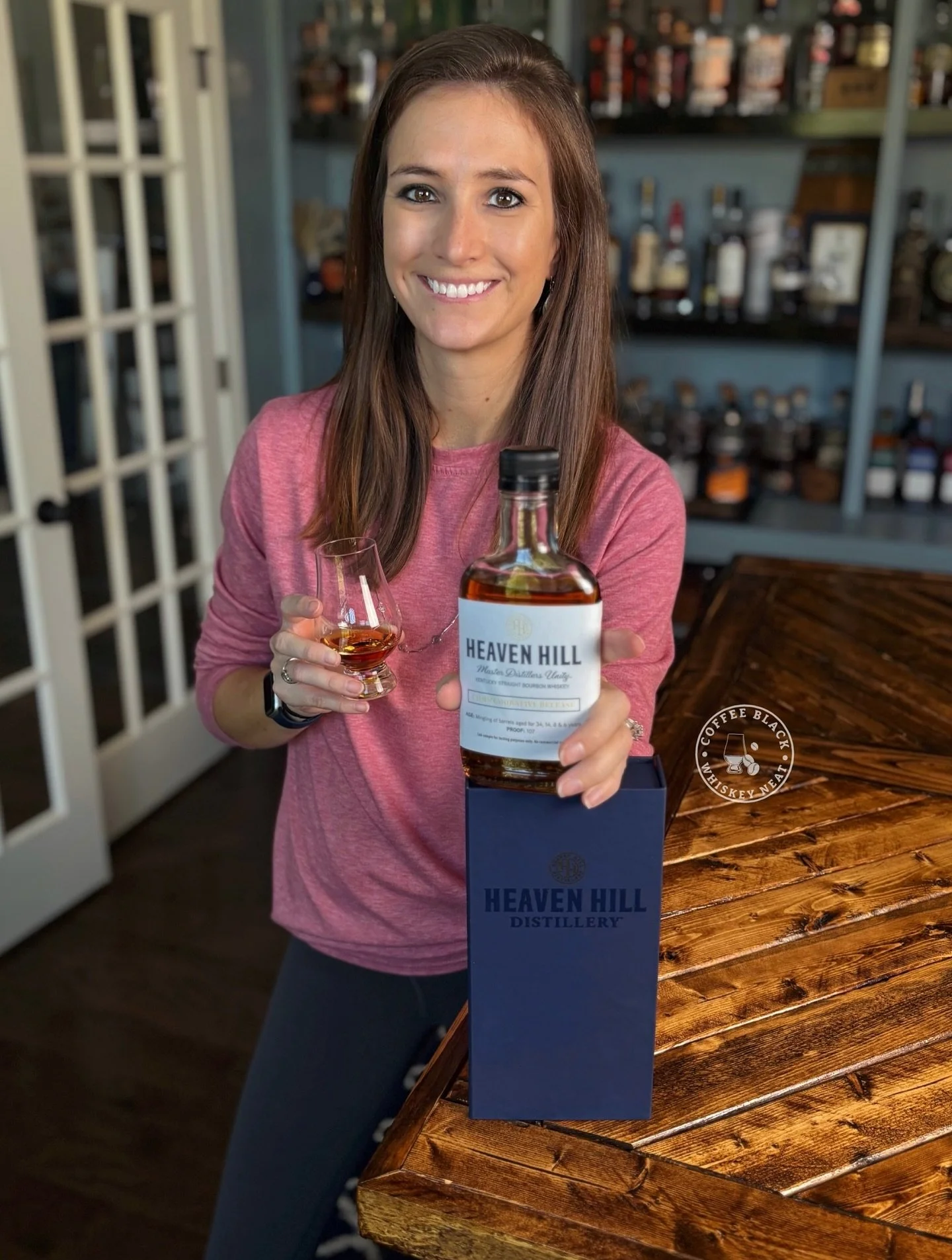 @heavenhilldistillery limited edition, Heaven Hill Master Distillers Unity, is a blend of 34, 14, 8, and 6 yr bourbons at 107 proof. The 27 barrel blend has a 78/12/10 mashbill of corn/malted barley/rye and gives notes of pineapple, pink starburst, &