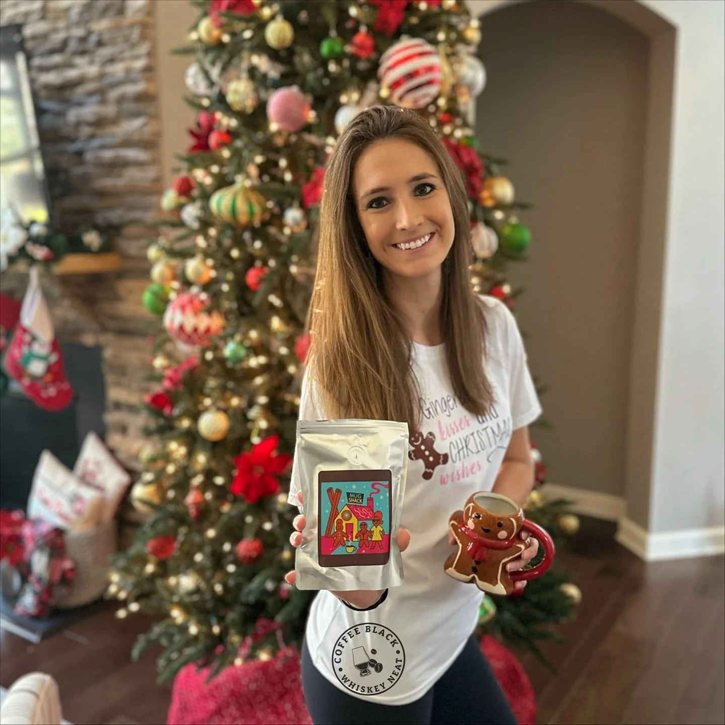 When you spend the day putting up Christmas decorations, there&rsquo;s no better motivation than a good Christmas coffee. This @bushhillcoffee Mug Shack is a Costa Rican, anaerobic washed, light medium roast that gives notes of cinnamon sticks, ginge