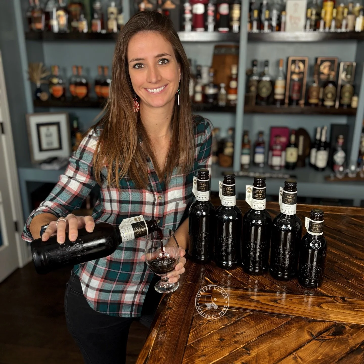 What&rsquo;s a favorite holiday tradition of yours? These @gooseisland bourbon county stouts have been a yearly pour of mine for the last few years and these always taste like Christmas.
.
.
.
#beer #whiskey #bourbon #gooseislandbeer #coffeeblackwhis