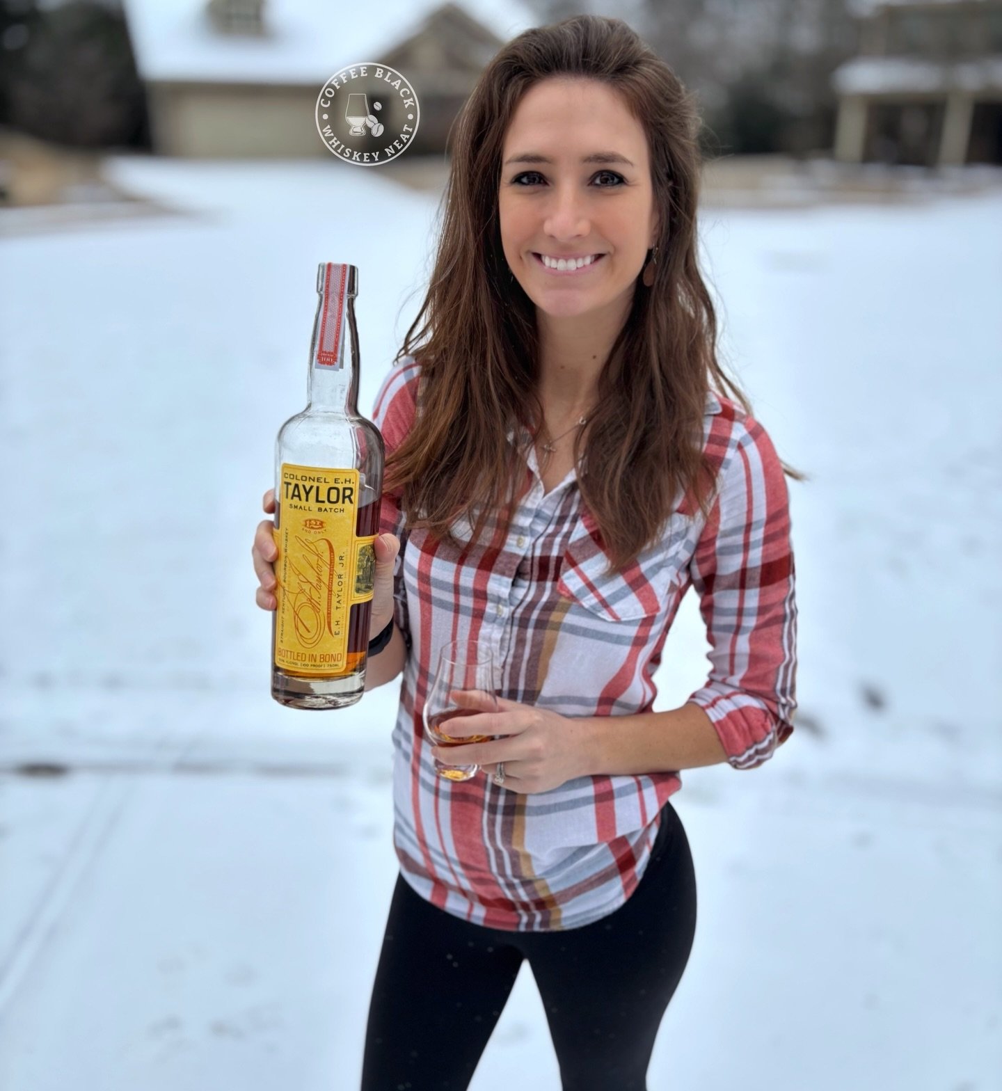 When the south gets &ldquo;historic&rdquo; snowfall&hellip;swipe ➡️ to see our idea of snow 😂. Hope y&rsquo;all are staying warm today! 🥃
.
.
.
#snowstorm #bourbon #buffalotracebourbon #ehtaylor #coffeeblackwhiskeyneat