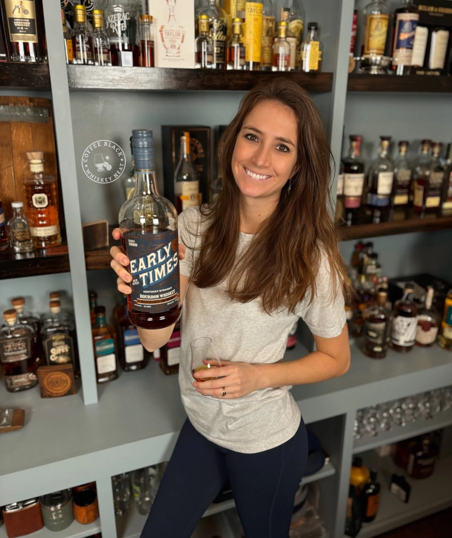 Do you have a favorite bottled in bond? @bottledinbondbourbon 
.
.
.
#whiskey #bourbon #bottledinbond #thebourbonalliance #coffeeblackwhiskeyneat