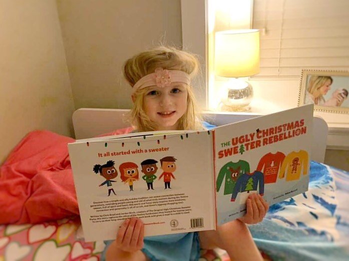 What&rsquo;s your family&rsquo;s current favourite bedtime story? 🎄

We&rsquo;ve heard from many that our Ugly Christmas Sweater Rebellion book has been a hit this holiday season! 

Thank you @domzim for sharing Sicily&rsquo;s bedtime reading moment