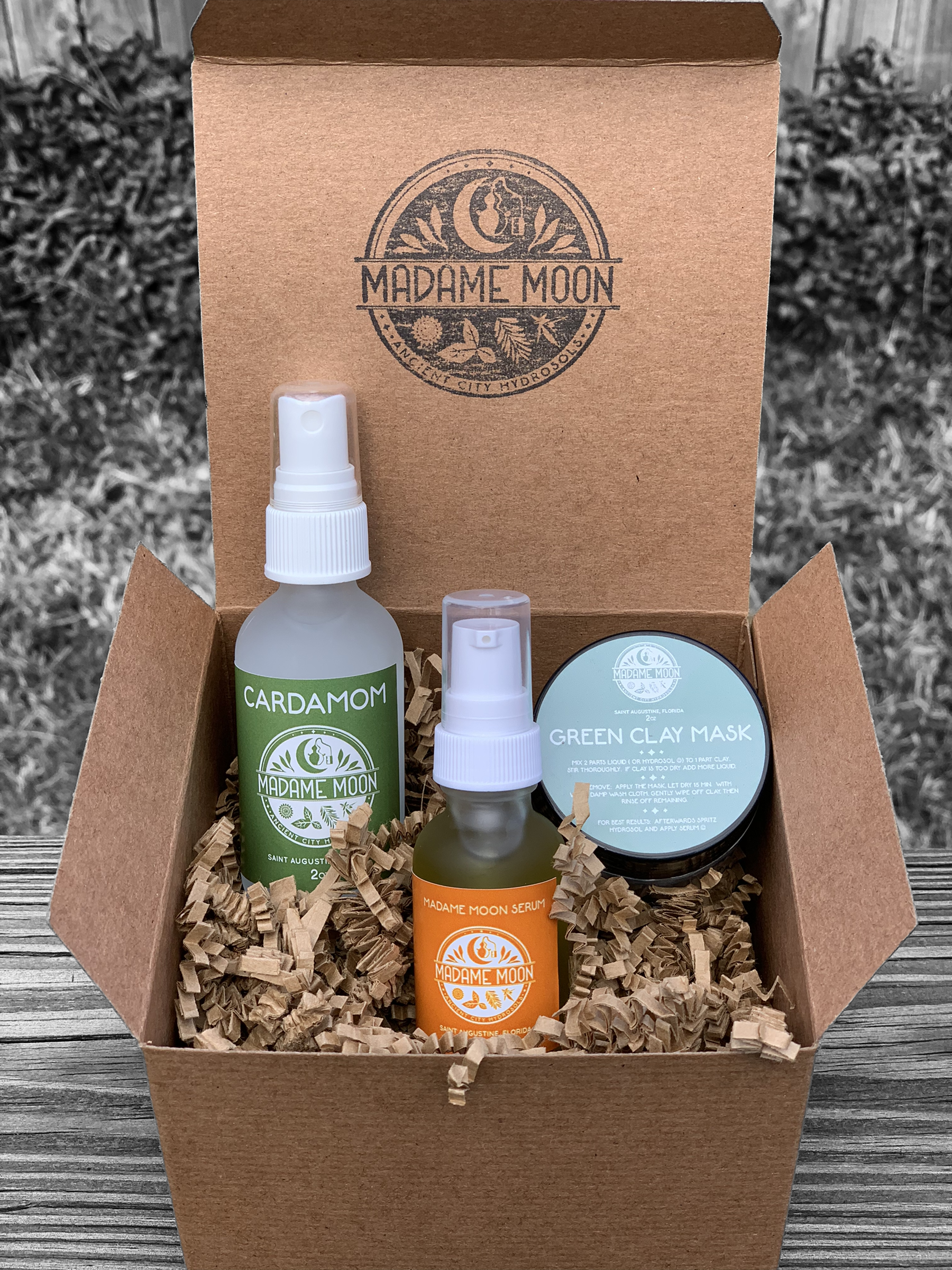 Gift Box - Hydrosol, Serum, Green Clay