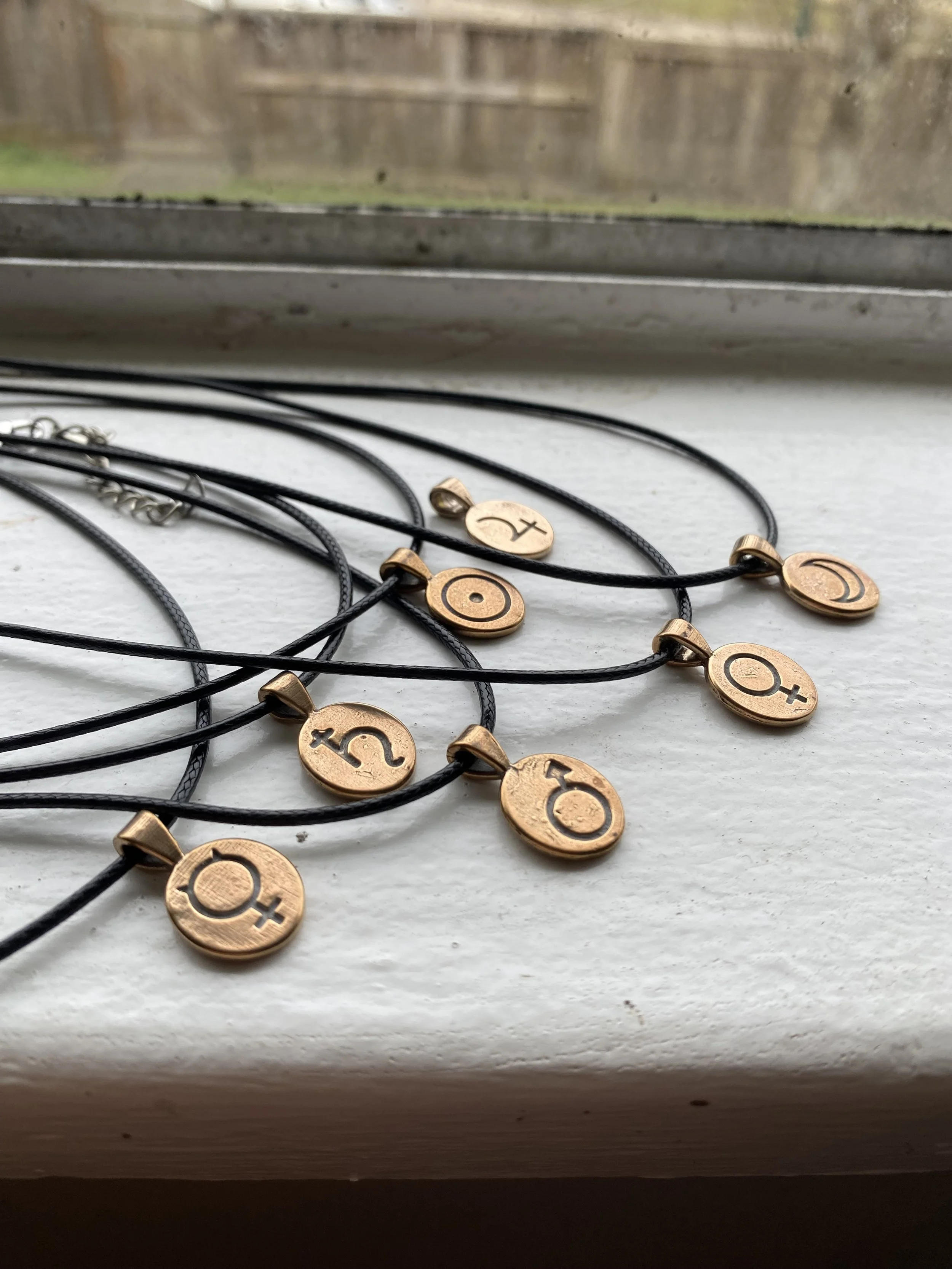 Planetary Pendant Bronze