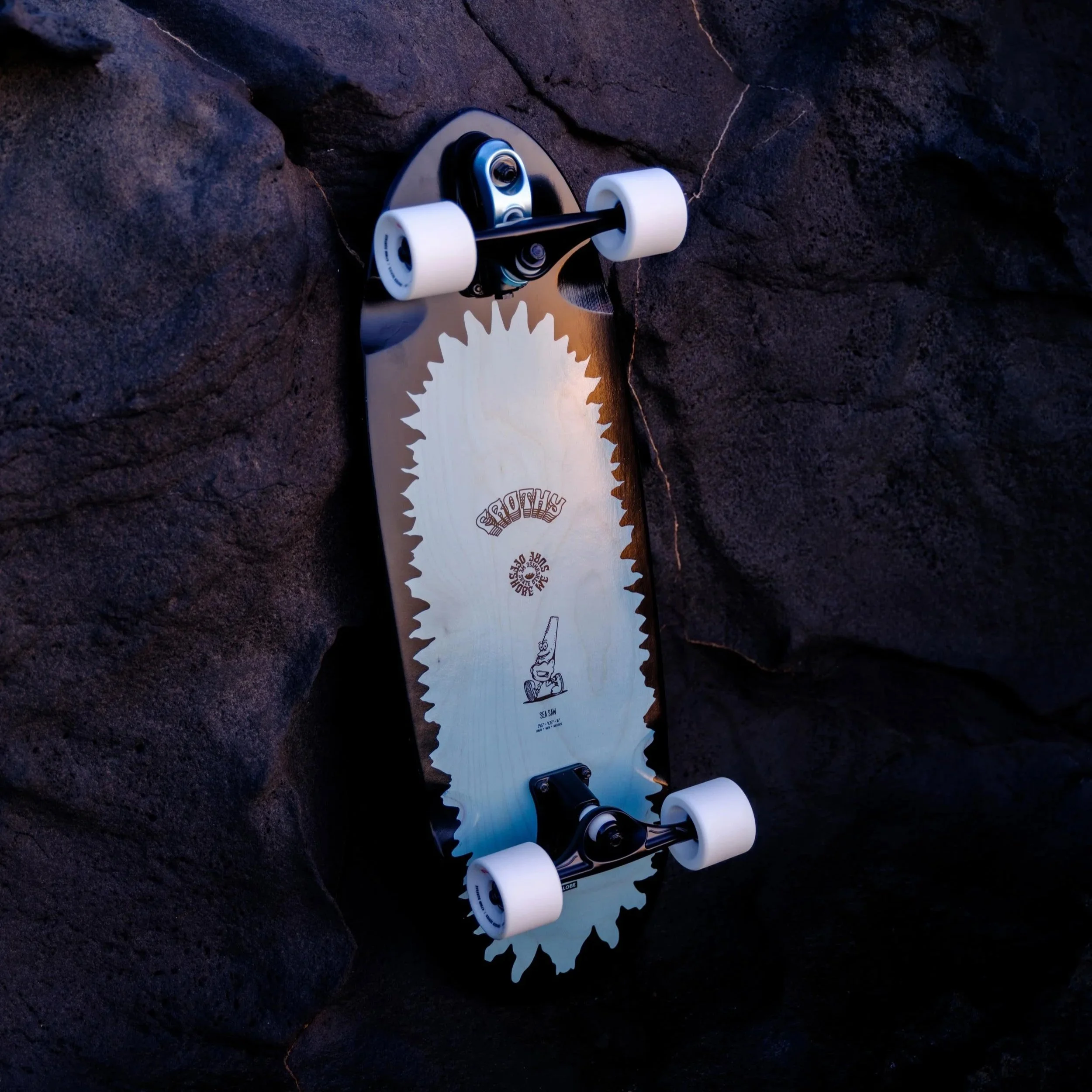 BIFFYBRENTANO-GLOBE-SKATEBOARDS_SURFSKATE_FROTHY-2.jpg