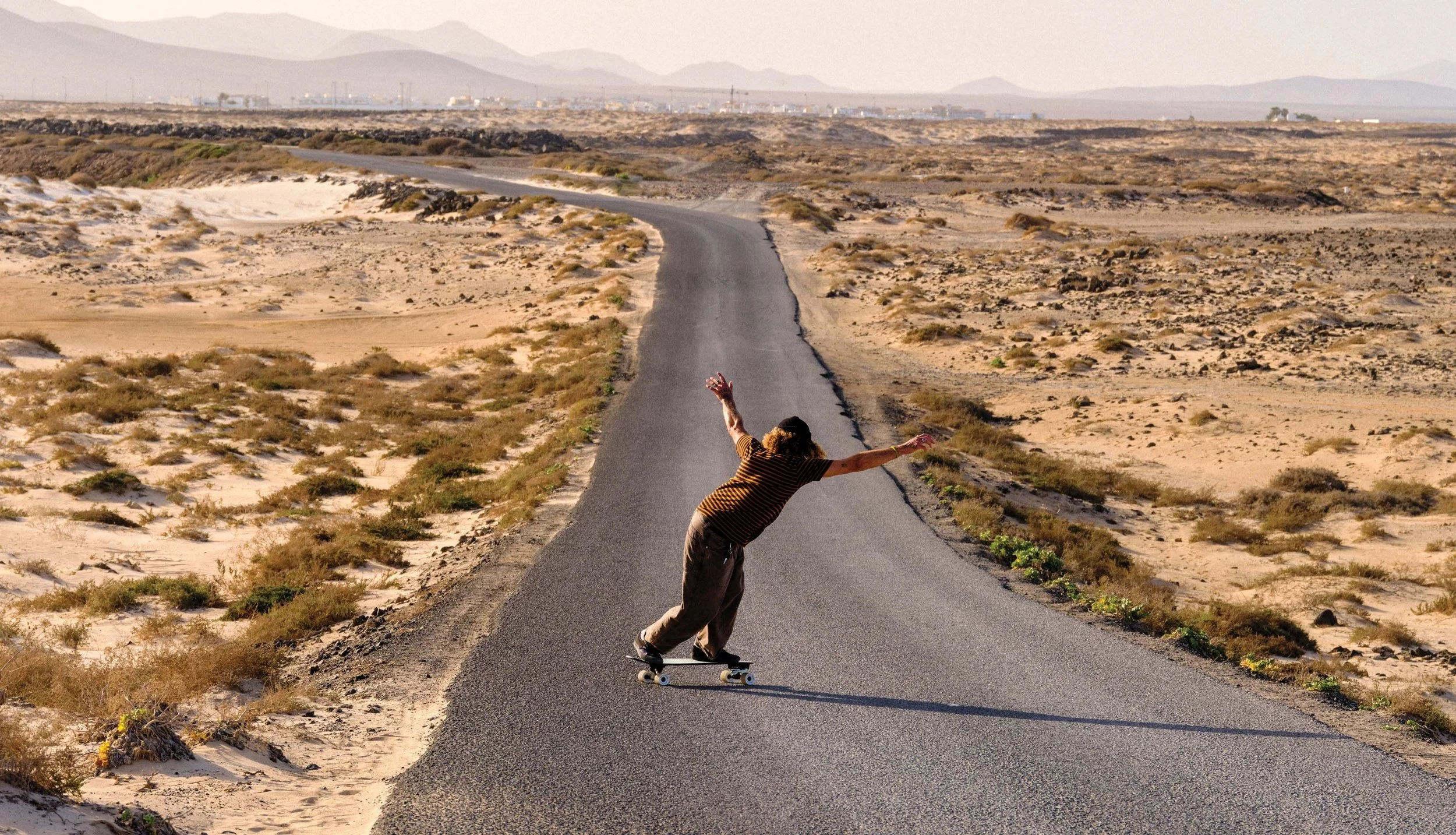 BIFFYBRENTANO-GLOBE-SKATEBOARDS_SURFSKATE_ROAD2.jpg