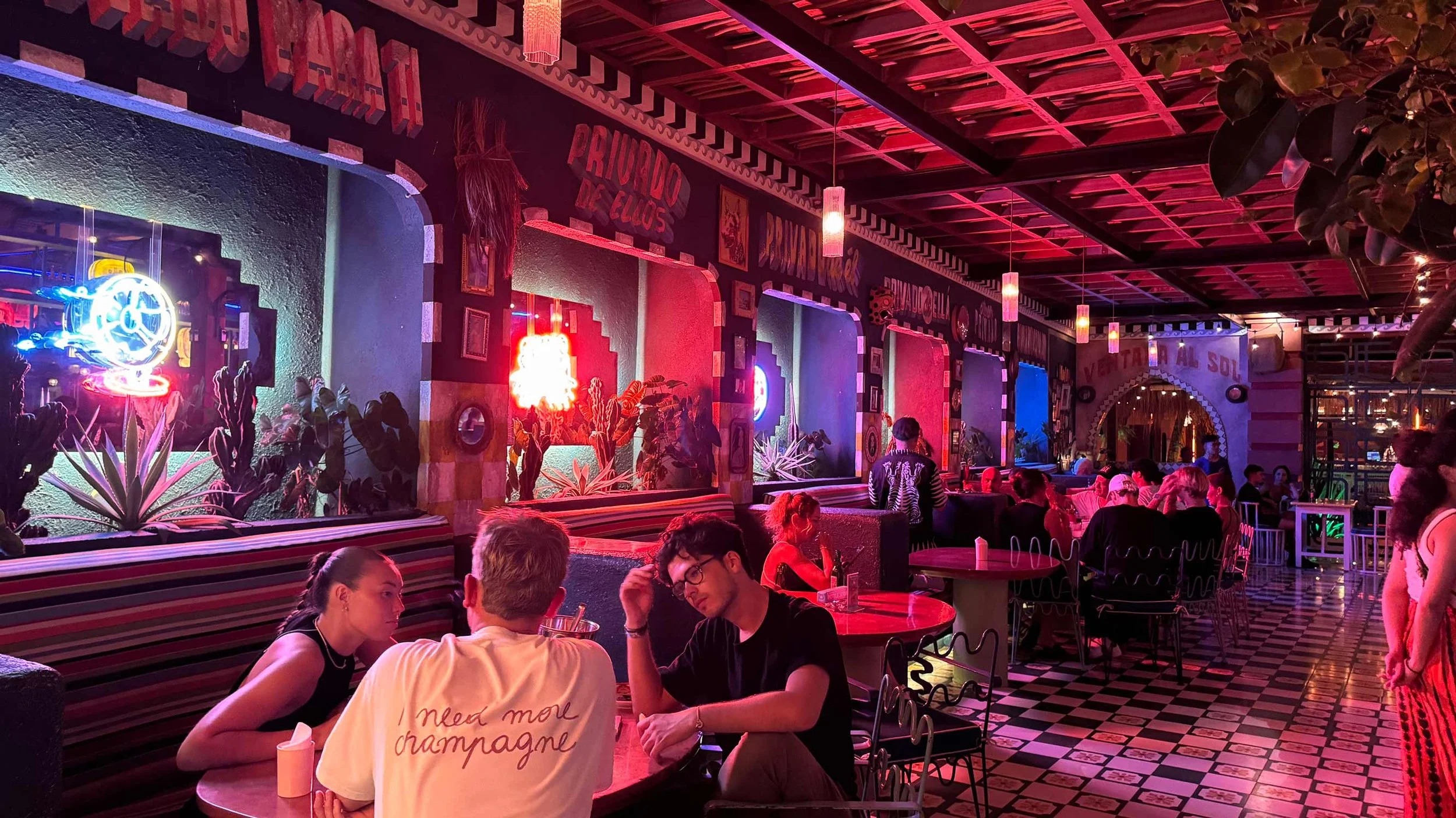 biffybrentano-motel-mexicola-canngu-interior-night.jpg