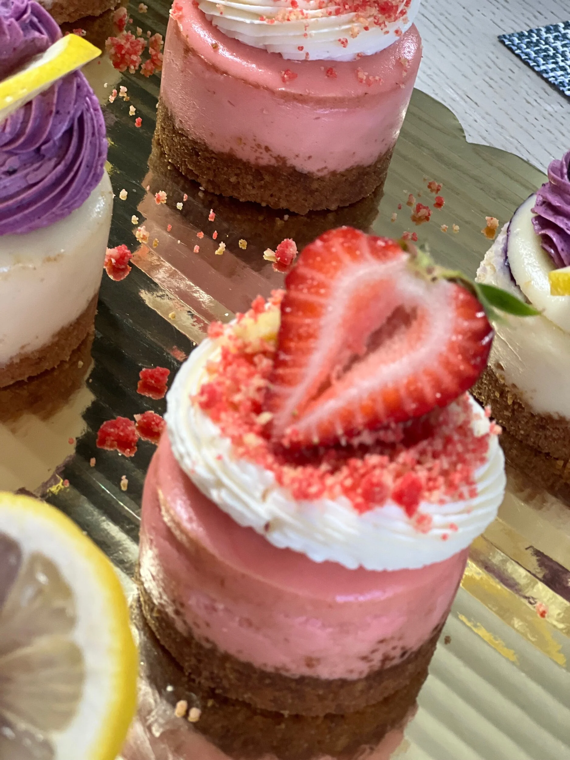 BADDADDE-02C3-4DE7-8418-B4EE880737FB