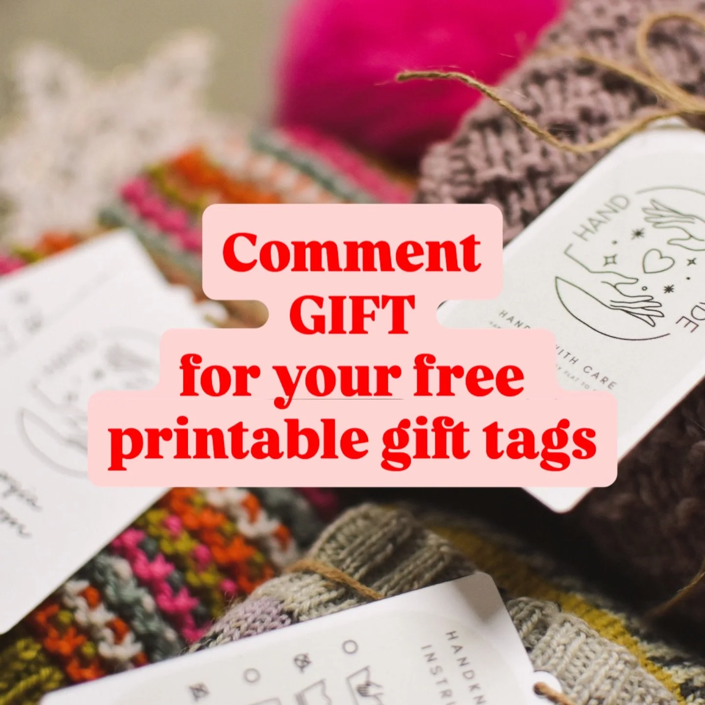 Happy holidays from Pip &amp; Pin! Comment GIFT for your free download and add personalized tags to your Christmas presents this year. 

Included are three different styles in two colour schemes that you can print right at home. 

(I&rsquo;d also lov