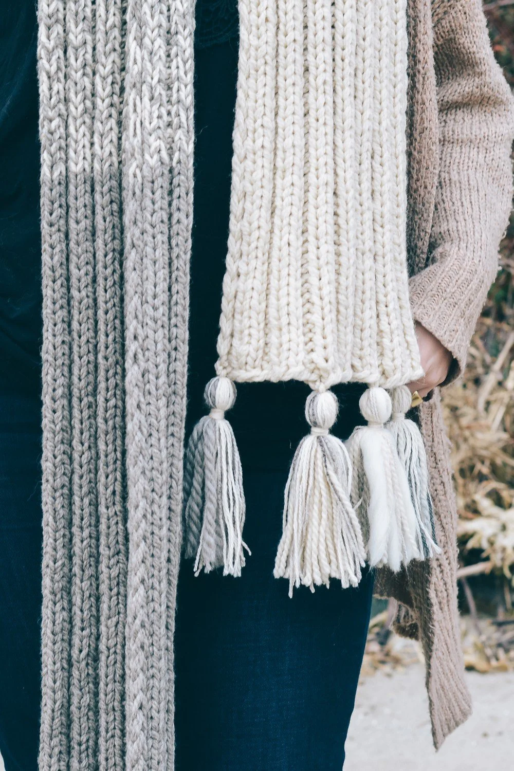 Shale-Scarf_portrait2.jpg