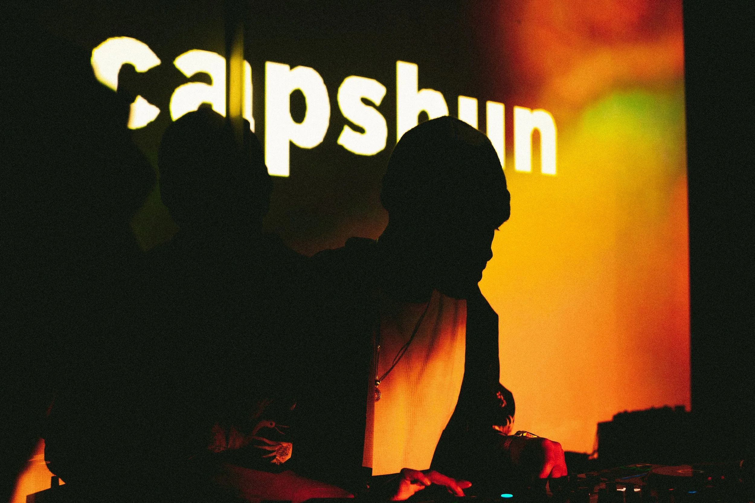 Capshun-2.jpeg