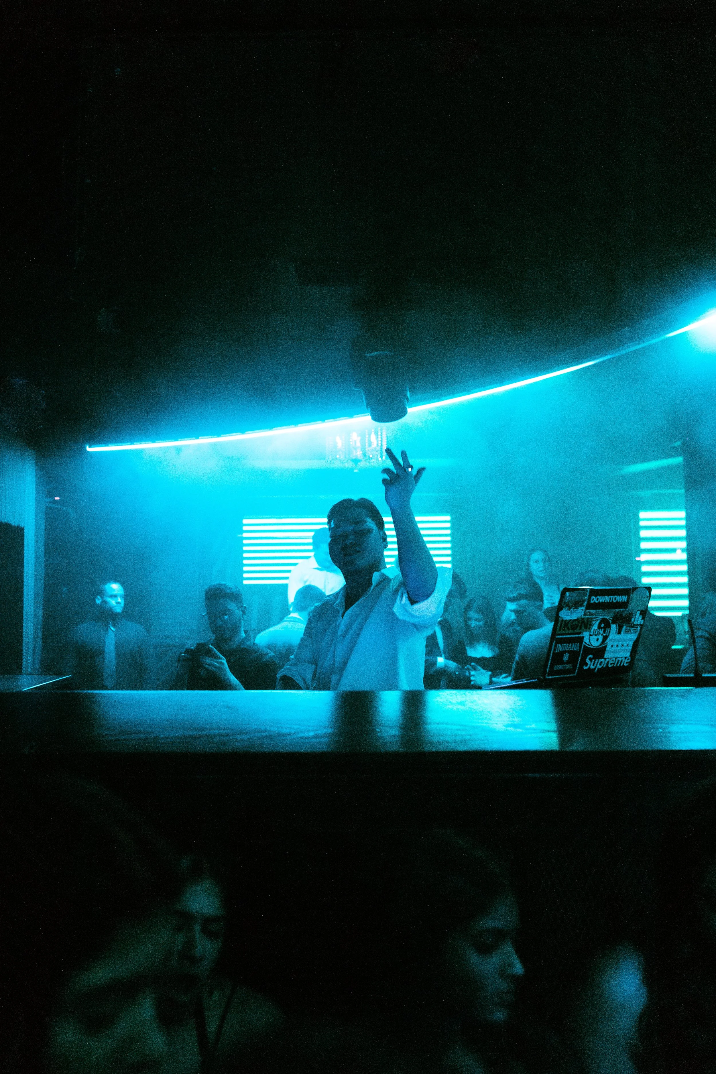 031124_Jonji_ElectricHotel_036.jpg