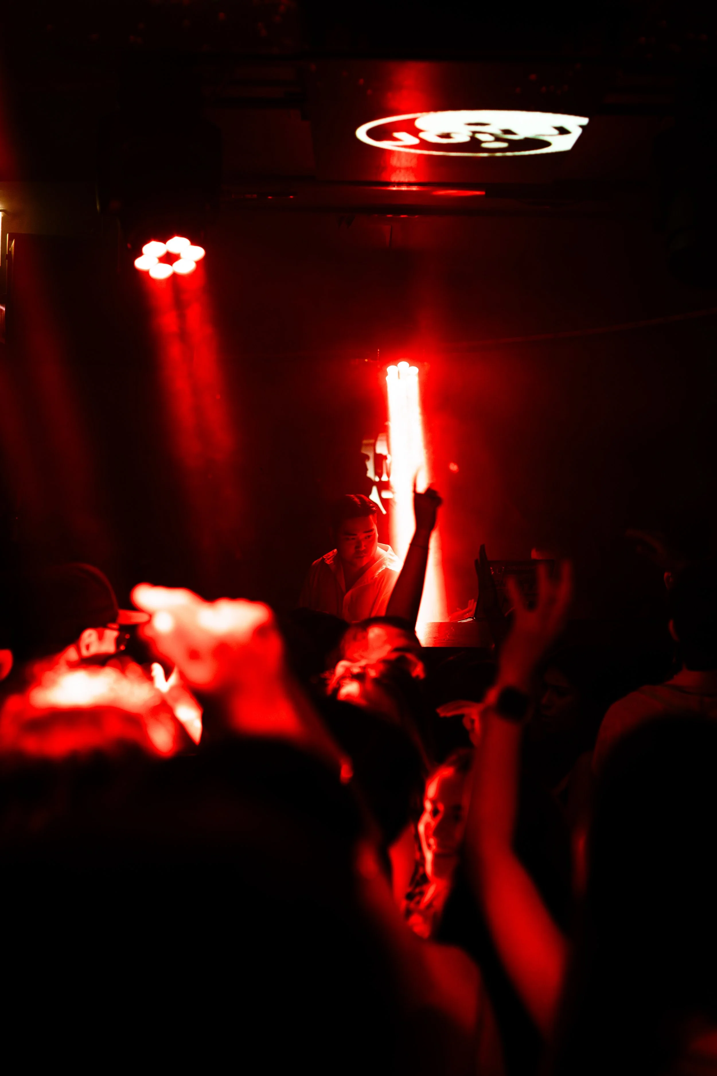 031124_Jonji_ElectricHotel_032.jpg