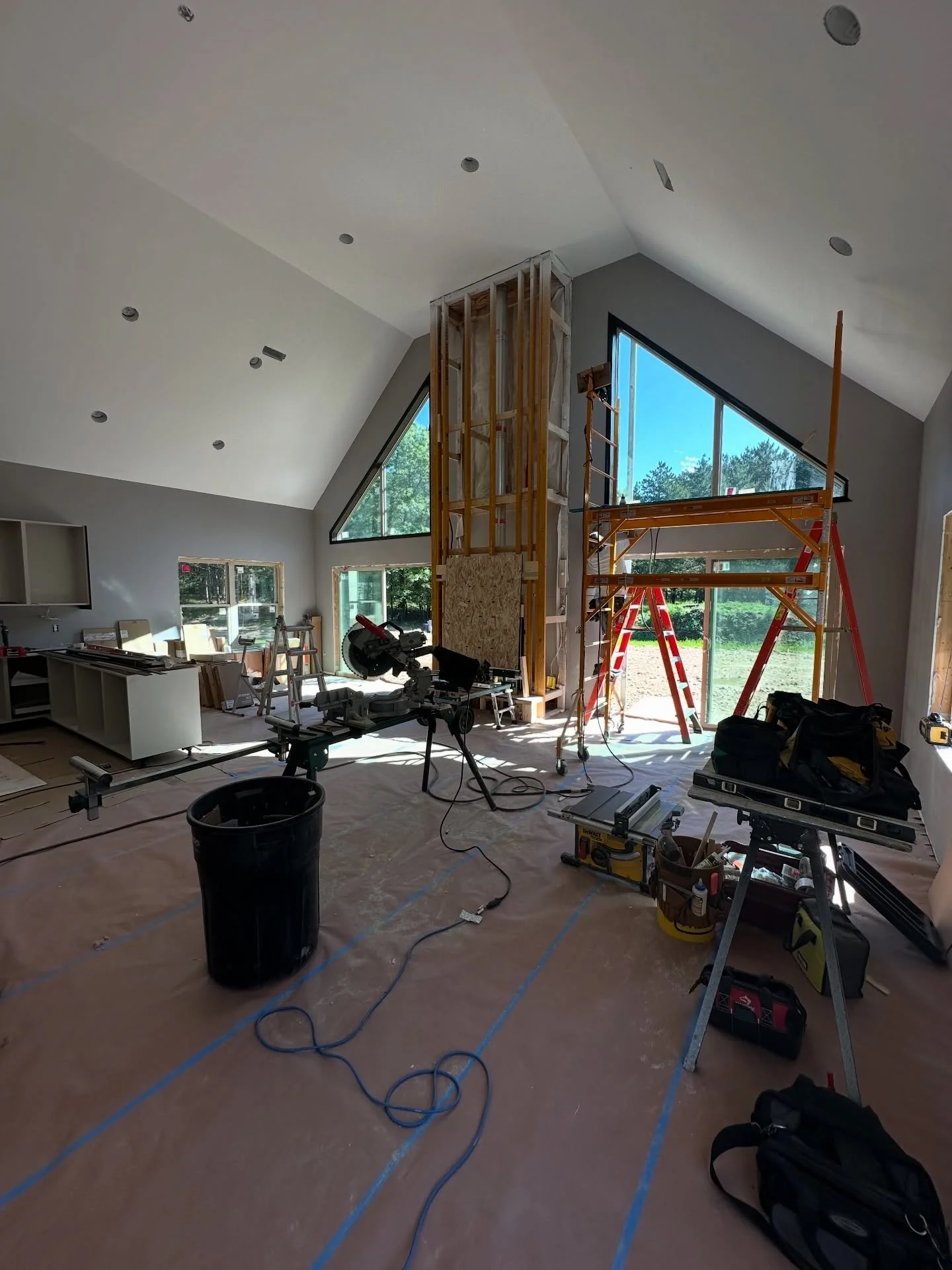 Built for the quiet moments and the wild ones. 🌲
This Hunting Cabin is where rustic charm meets purposeful design&mdash;crafted for early mornings, late fires, and everything in between.