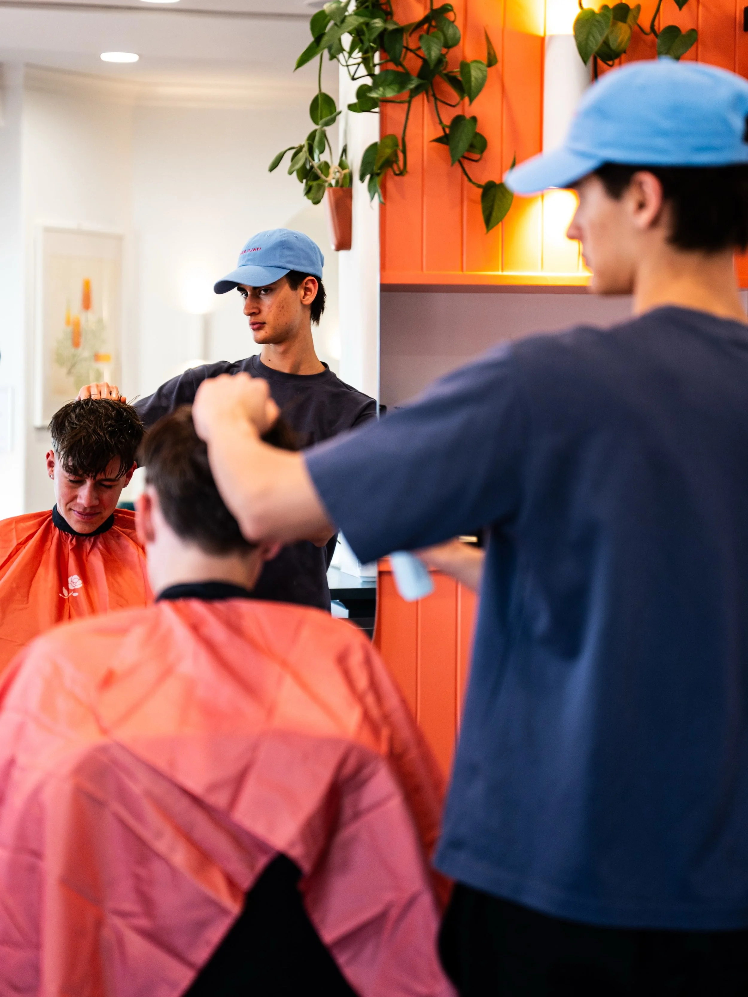 Apprentice cuts for 20 bucks with @seb_tiw 🤝