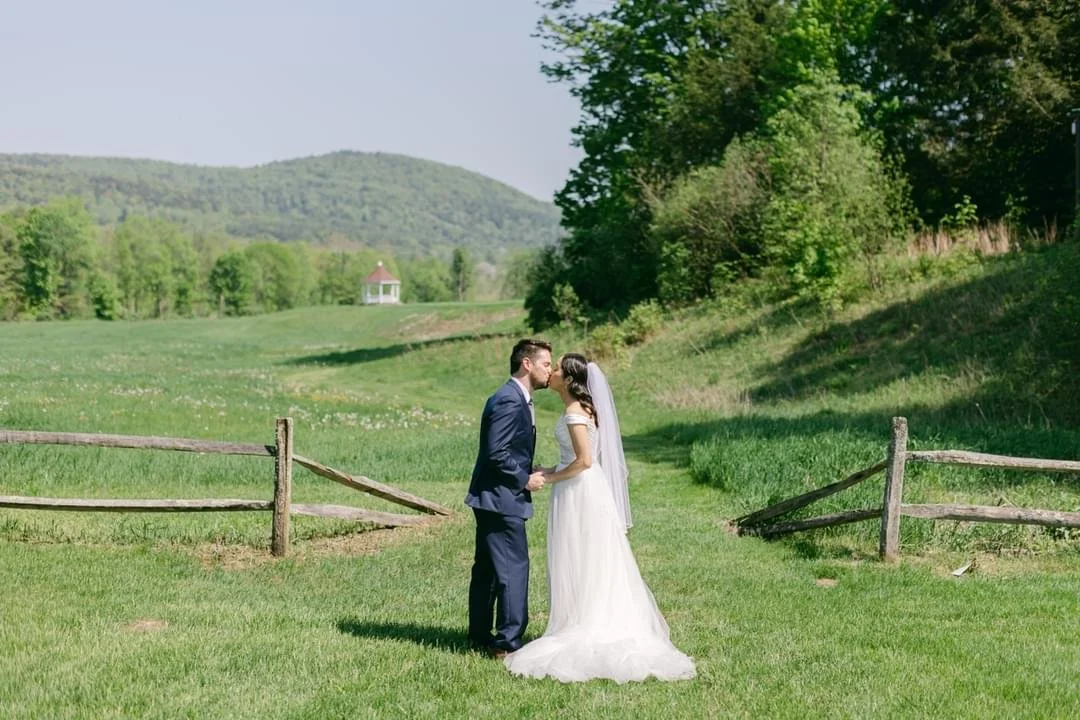 How Many Guests Can Stay Overnight at This Chester, Vermont Wedding Venue