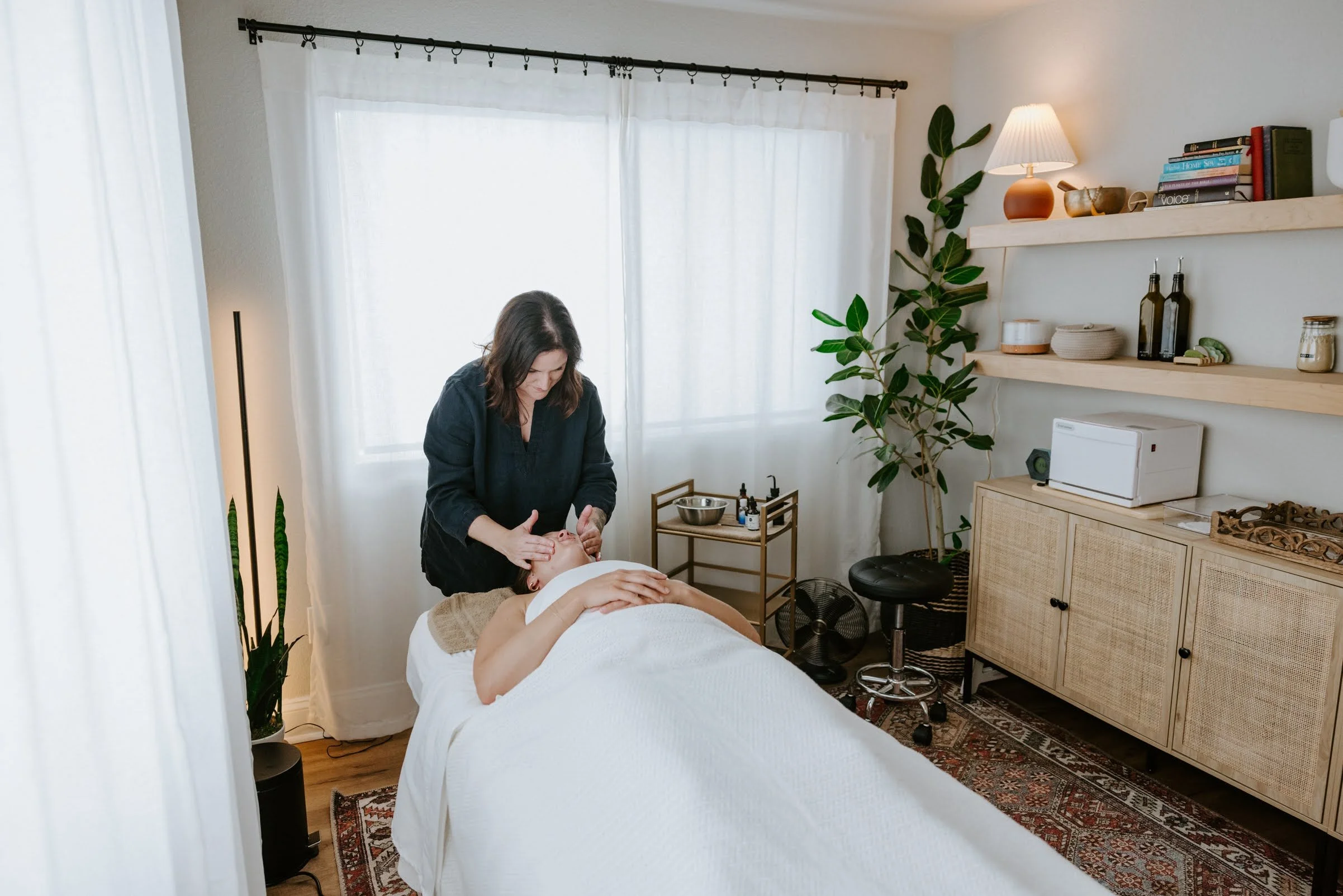 What to Expect on Your First Visit with Shalom Skin at Our Well House 