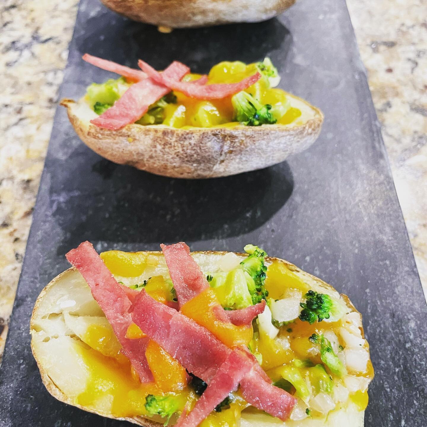 Cheesy Broccoli Stuffed Potato Skins!  Another great recipe thanks to @mygivegarden #taters #socialcookinggroups #thesekidsareawesome