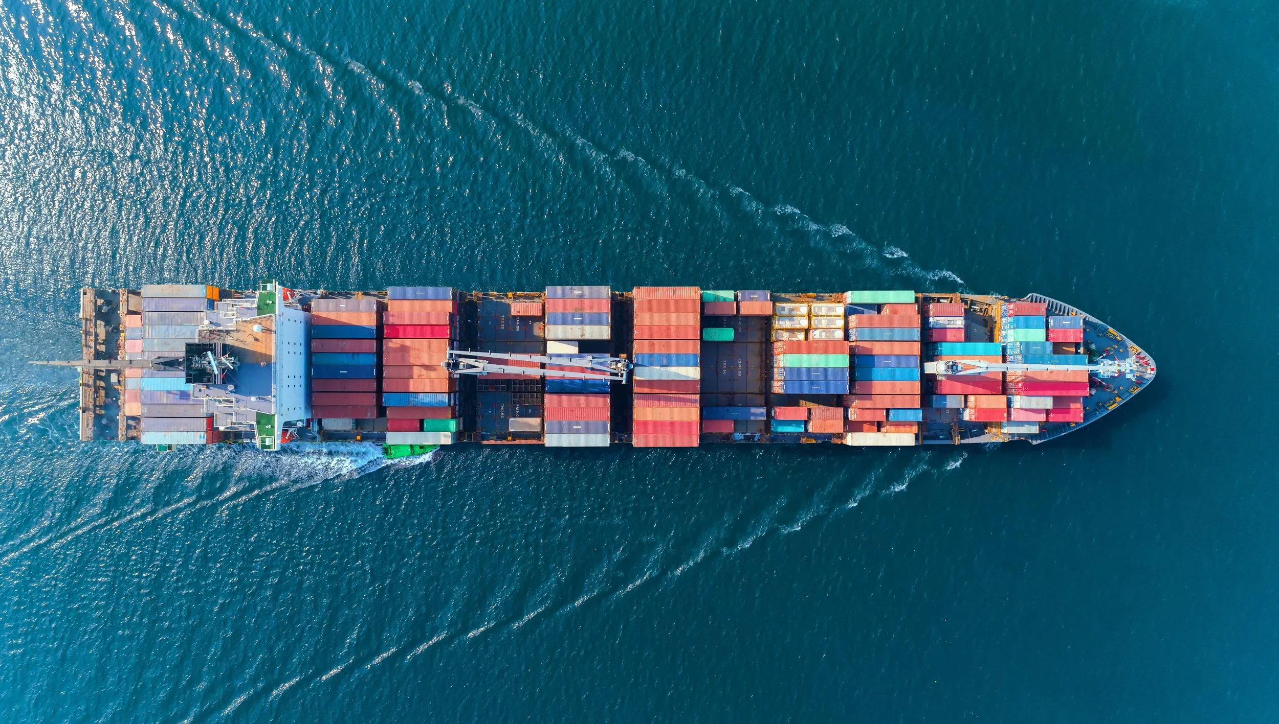 A container vessel in full load