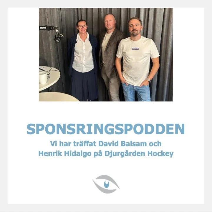 SPONSRINGSPODDEN

Nu finns ett nytt avsnitt av Sponsringspodden ute. Denna g&aring;ng har @80asa tr&auml;ffat David Balsam (f&ouml;rs&auml;ljningschef) och Henrik Hidalgo (KAM) p&aring; @difhockeyse f&ouml;r samtal om klubbens kommersiella m&ouml;jli